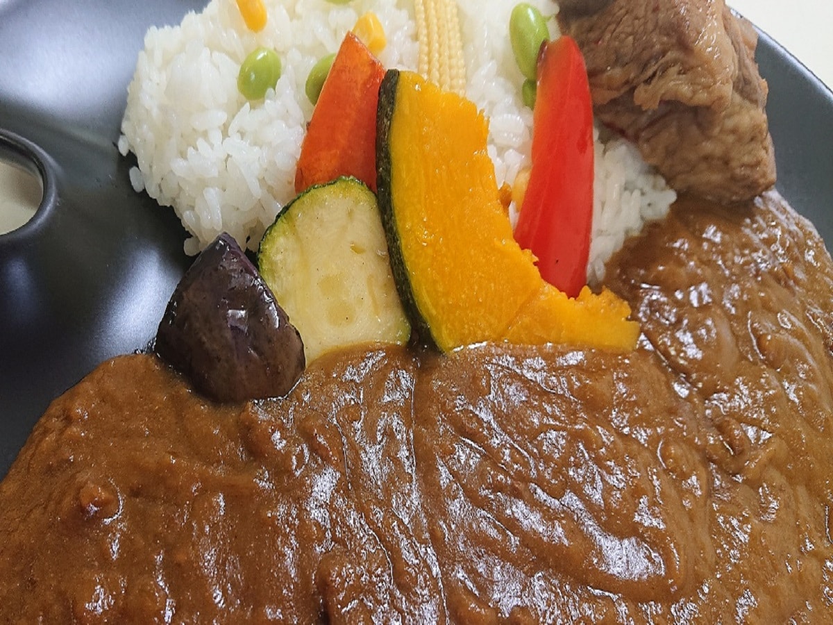 평일 한정 아시안 카레
