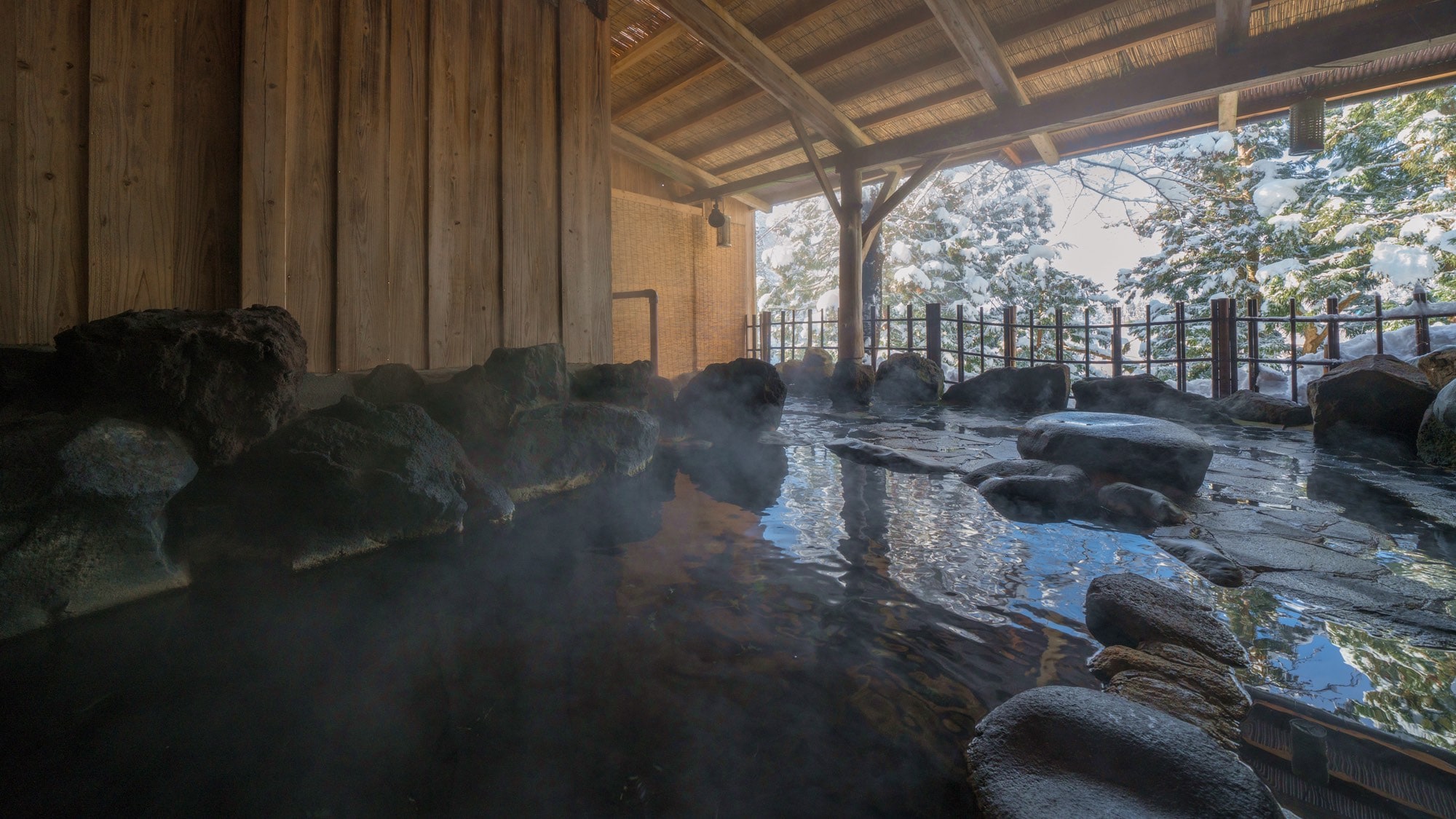 【露天風呂一例】