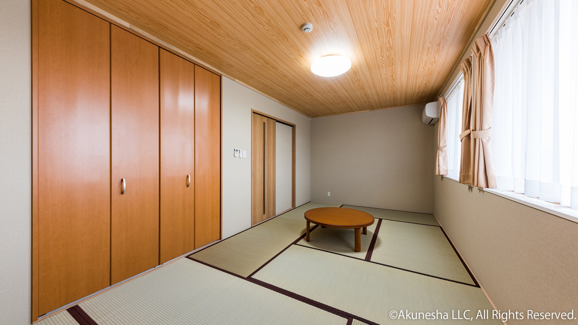 Japanese-style room 9 tatami mats noon