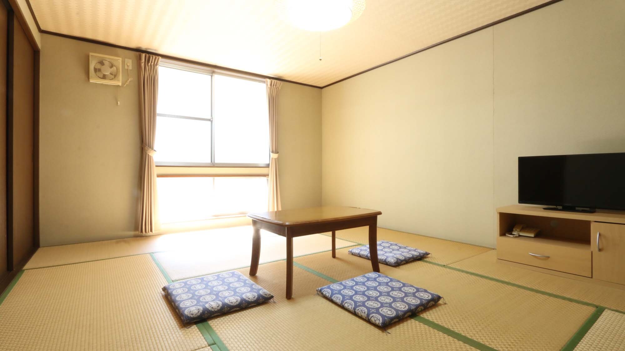 Japanese-style room