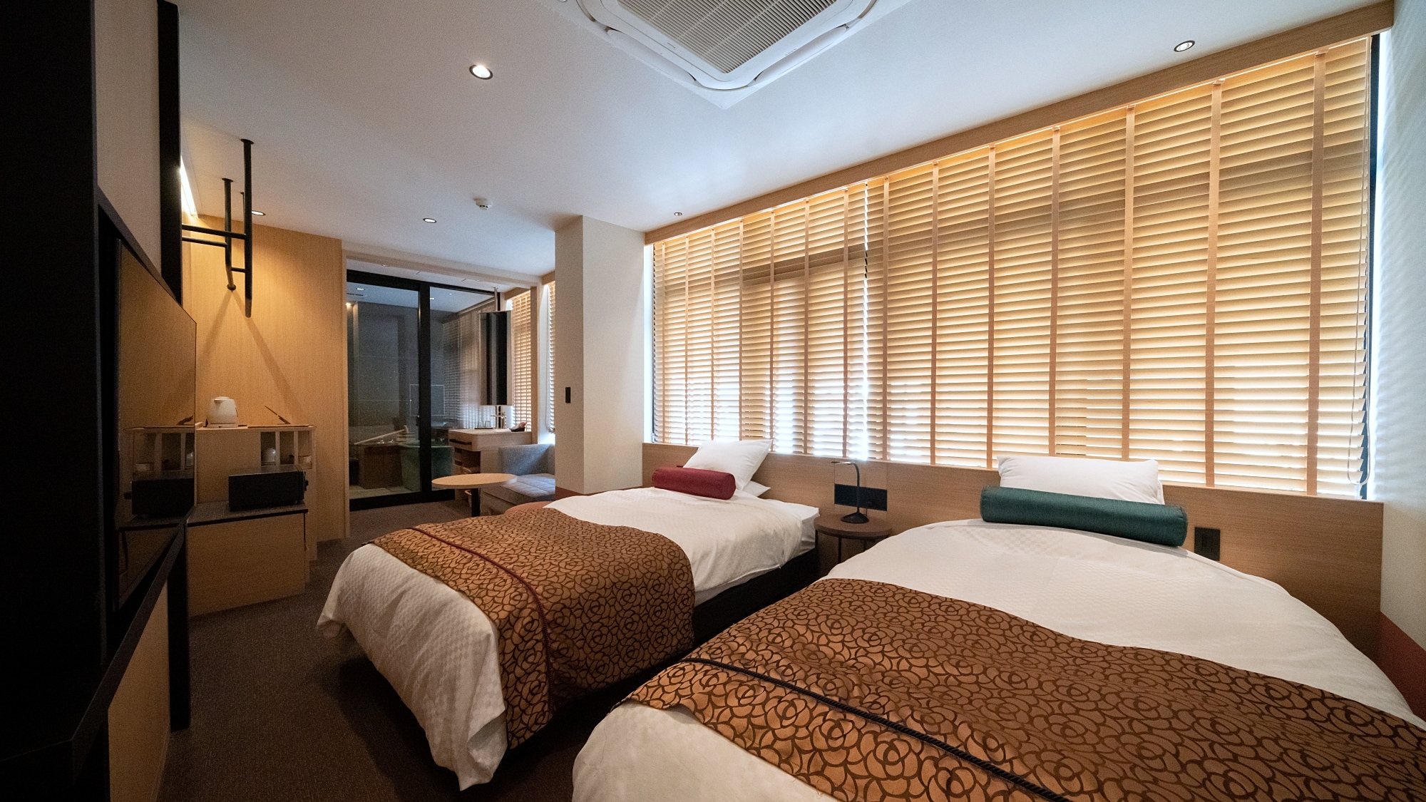 Guest room / [Rindo] with semi-open-air bath <28 square meters>