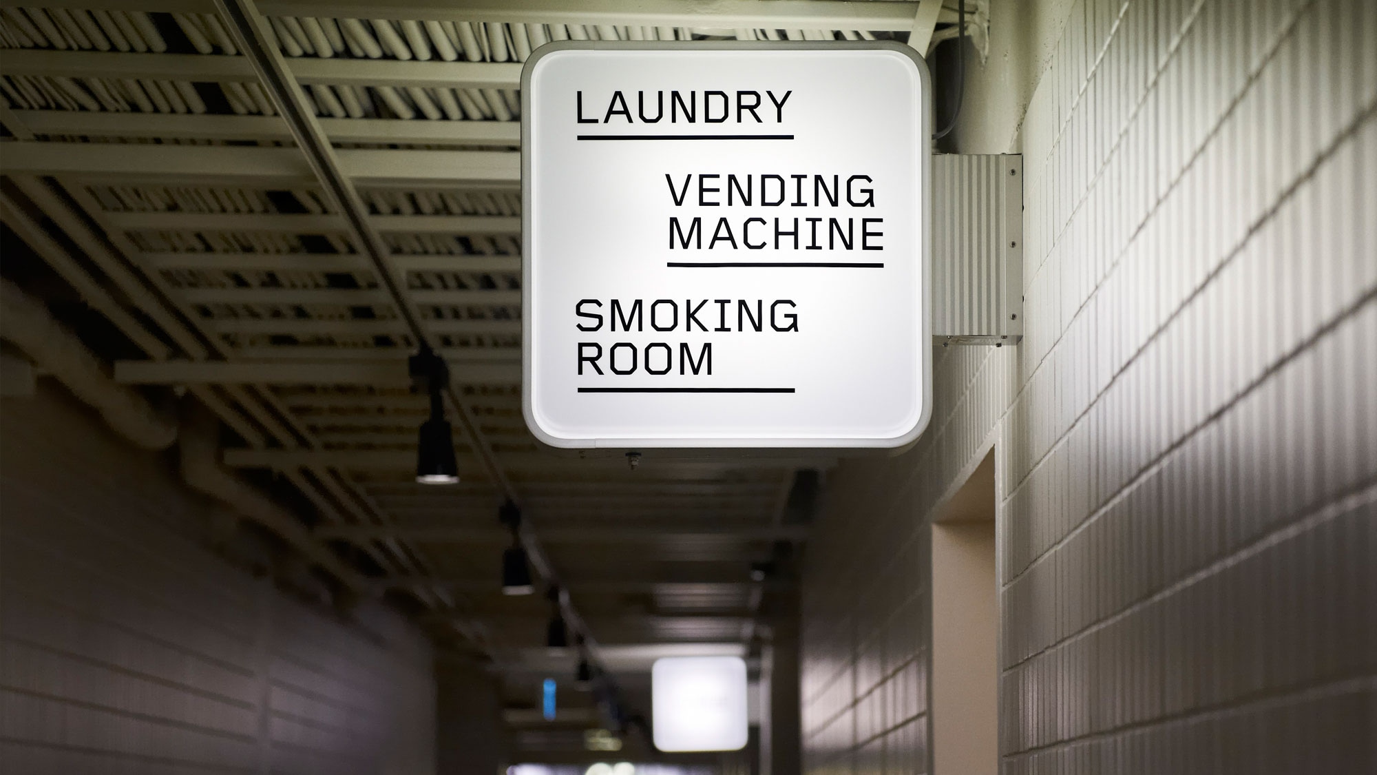 A coin laundry (charged), smoking space, and vending machine (soft drink) are available in the common area on the 1st floor.