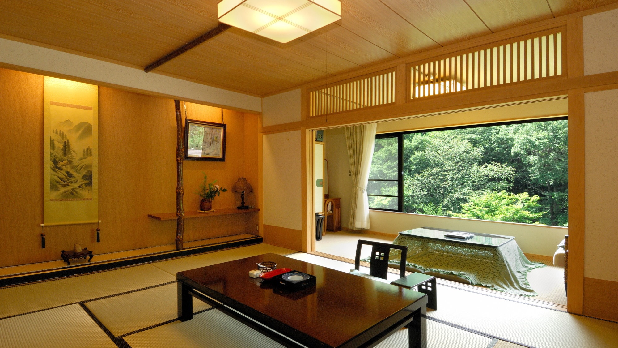 Guest room with a half open-air bath with natural hot spring water overlooking Mt. Tanigawa / Japanese-style room 10 tatami mats + 4.5 tatami mats (example)