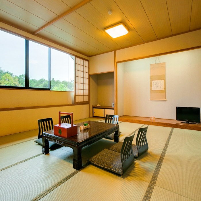 Guest room (Japanese-style room, 17.5 tatami mats)