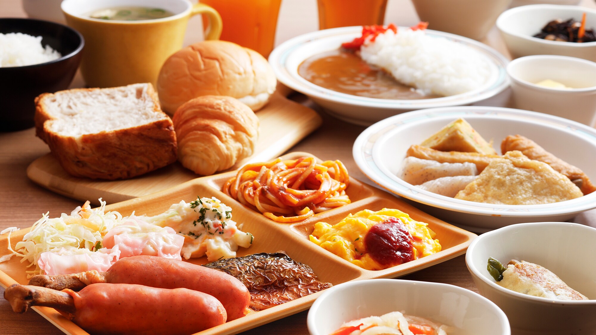 [Free breakfast] Highly praised by customers! The menu changes every day, so you'll never get bored of this buffet.