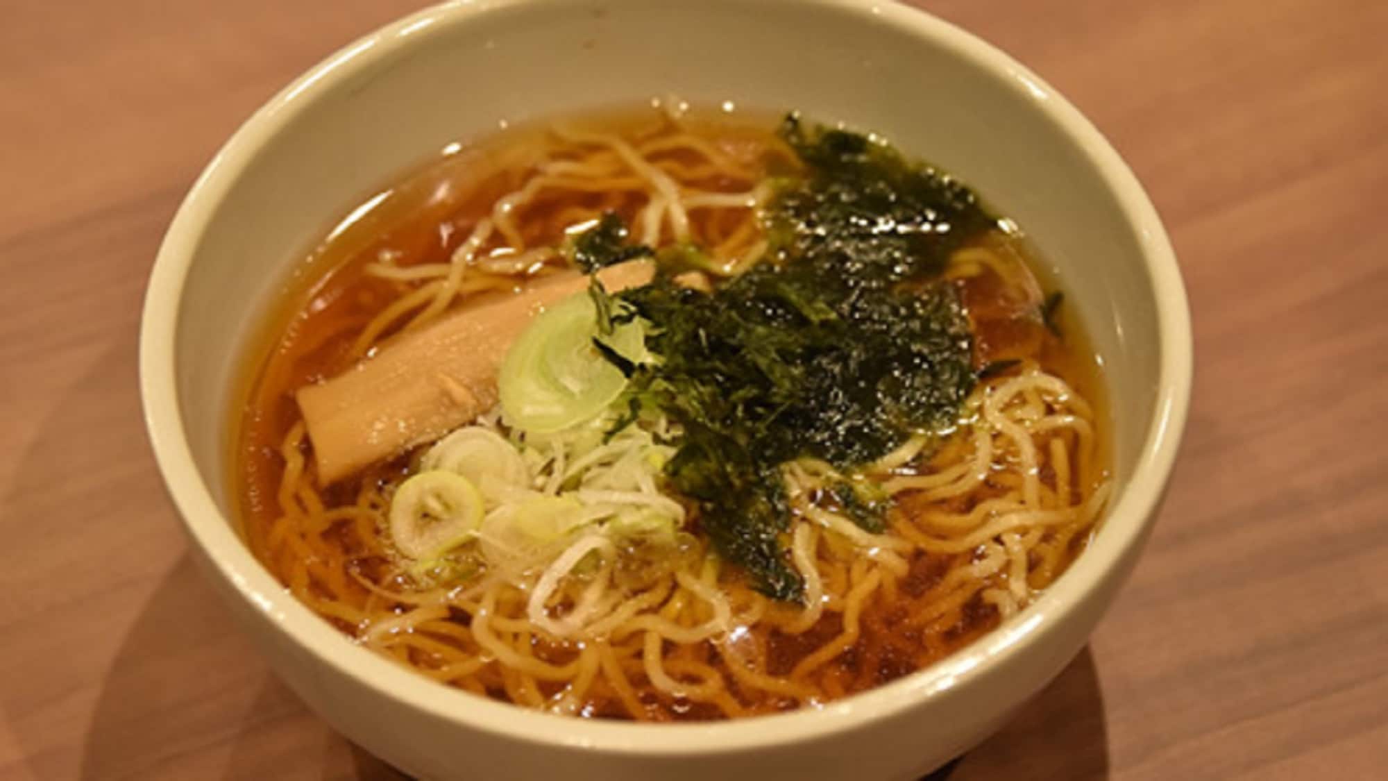 The familiar "Yonari Soba" Dormy Inn Higashimuroran is open from 21:30 to 23:00 at the restaurant on the 2nd floor.