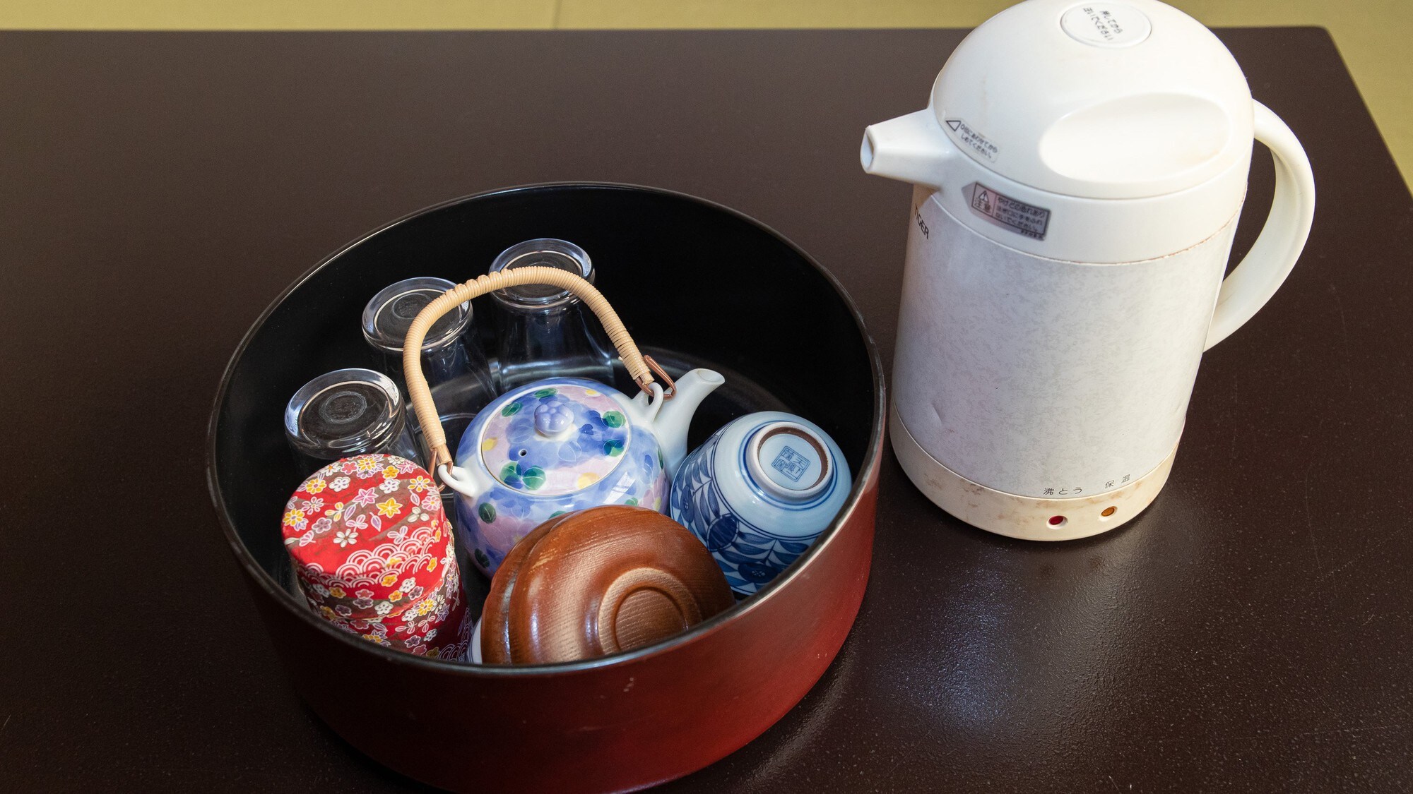 [Non-smoking] Japanese-style room for 1-2 people (with toilet and shared bathroom)