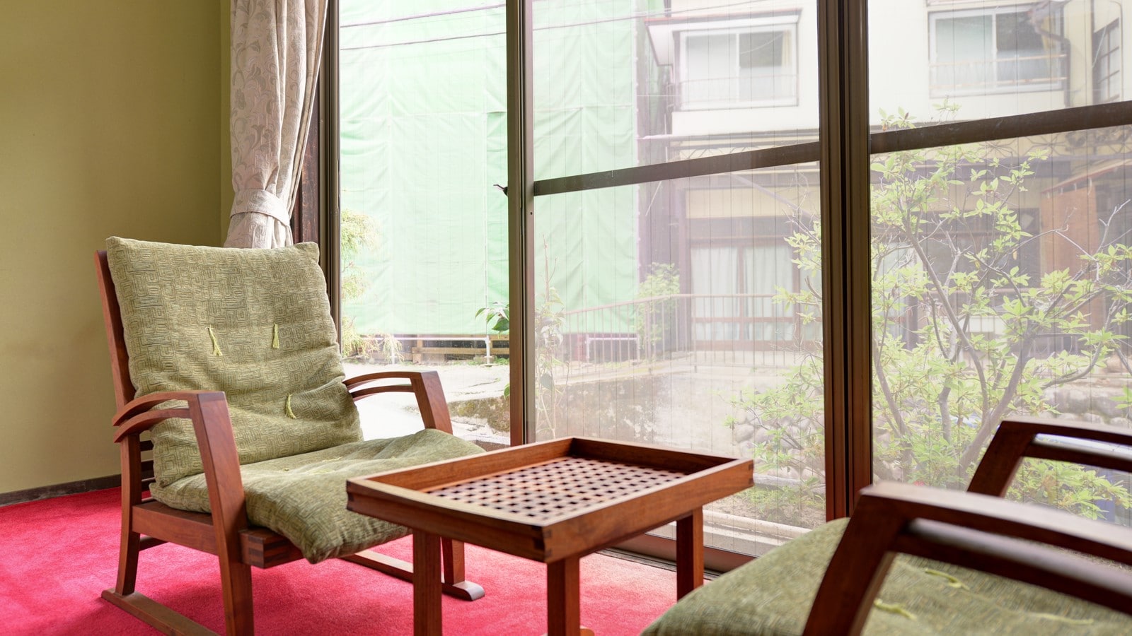 Room (Japanese-style room, 8 tatami mats)