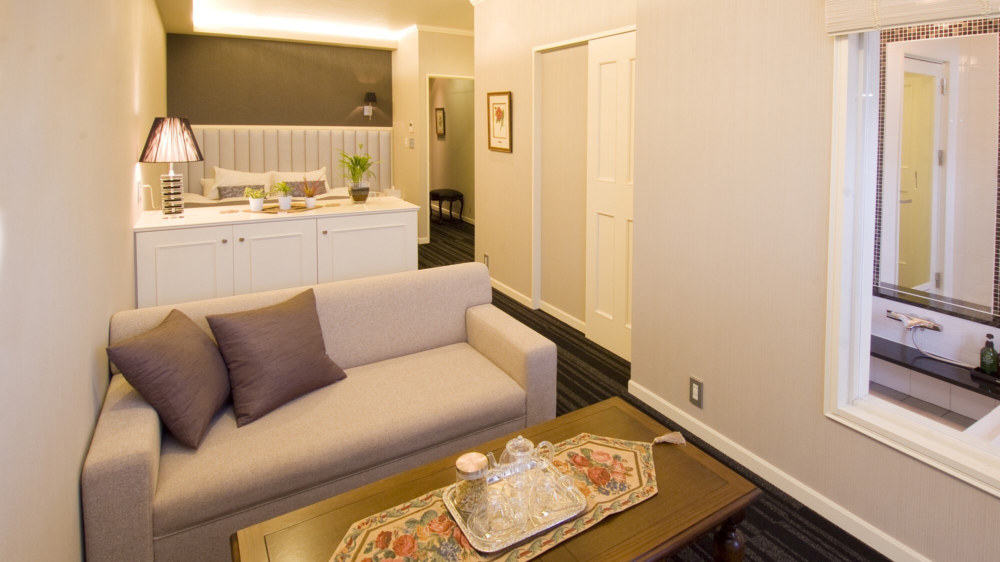 [Royal Garden Court] Double room example