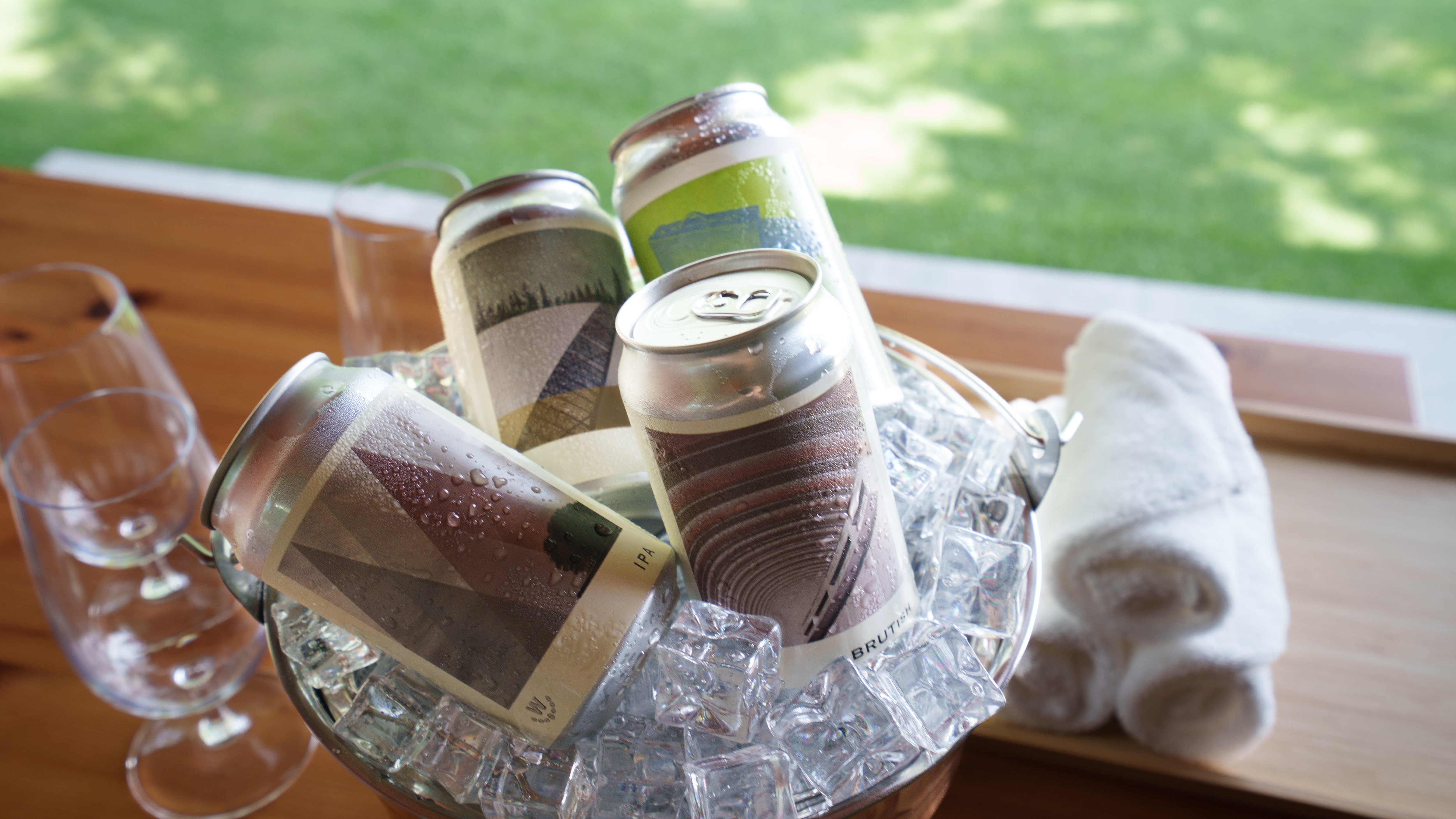 Forest Cottage: Craft beer service