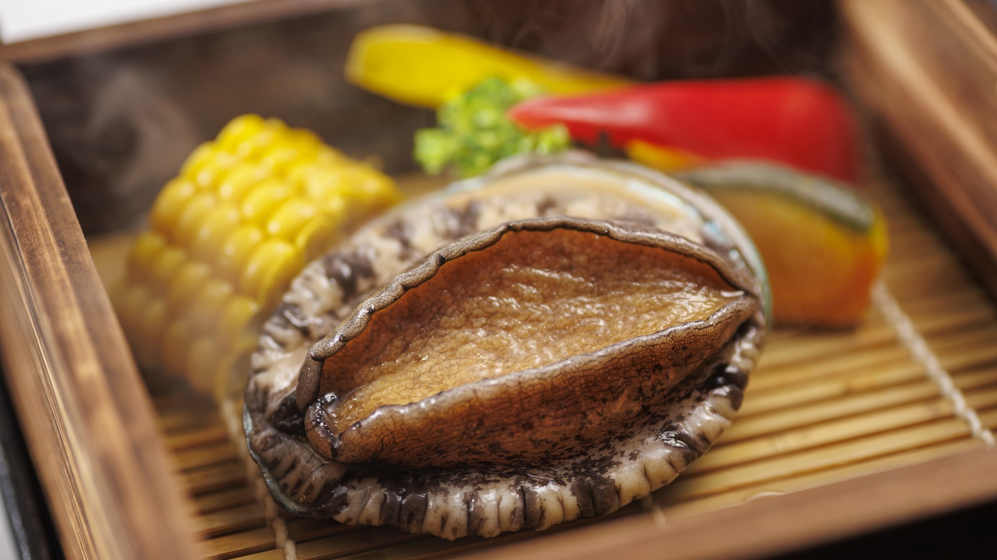 六月至八月：【當地特色美食 懷石料理】