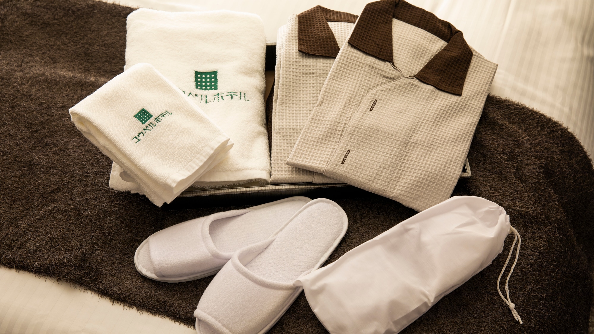 [Guest room amenities]