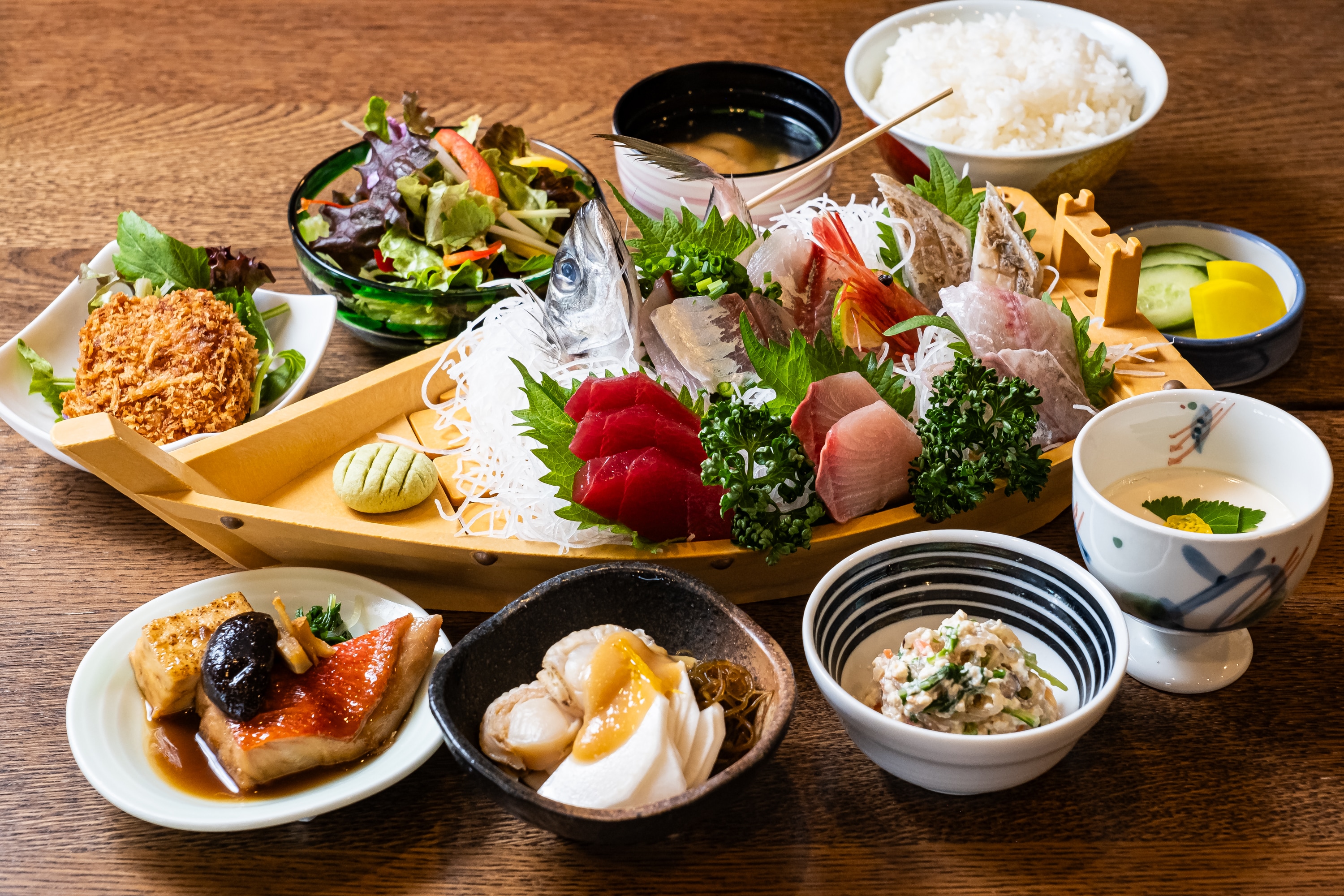 【晚餐】本店最受欢迎的菜品-生鱼片套餐-