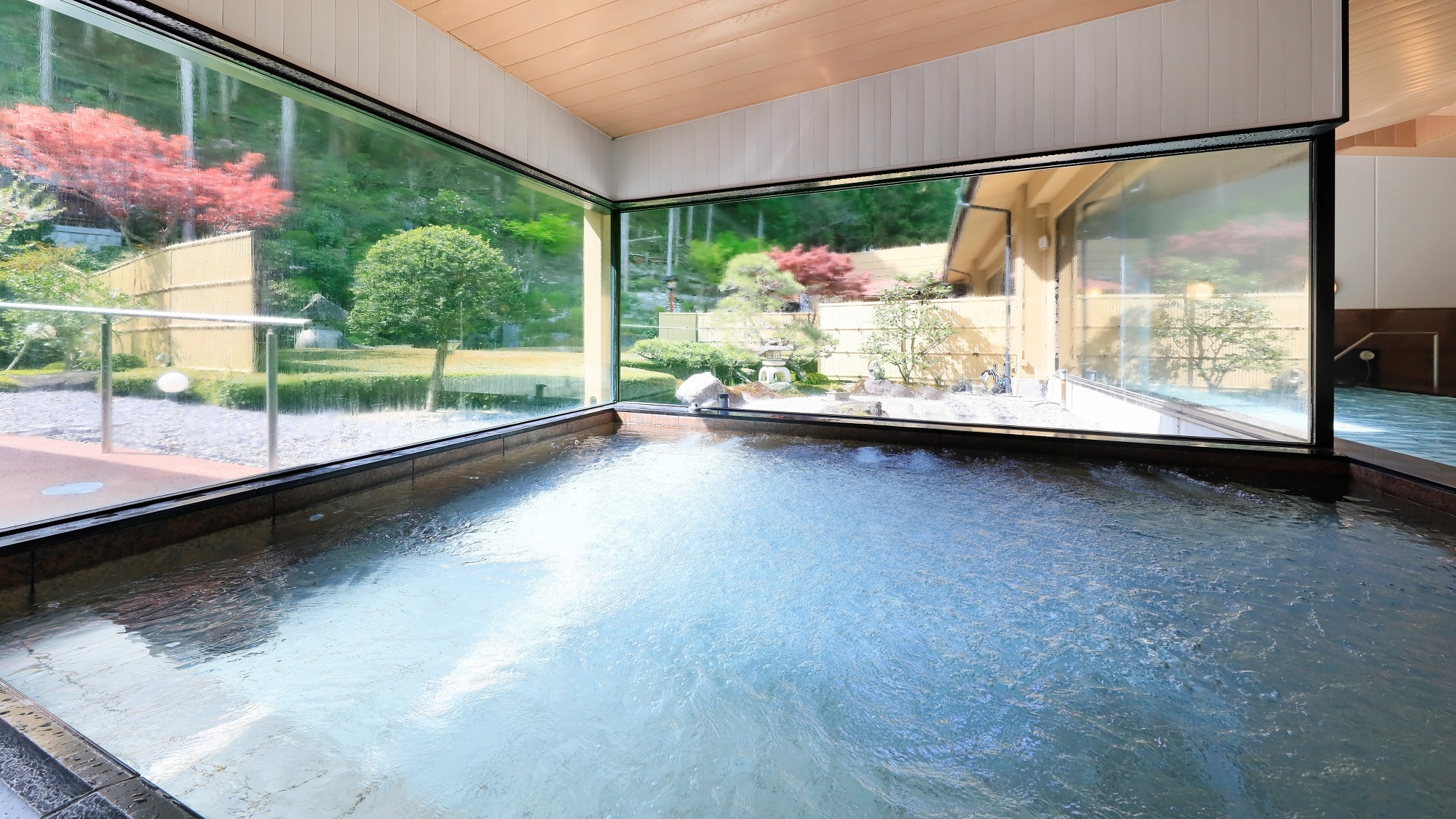 ■ Men's hot spring bath _ indoor bath