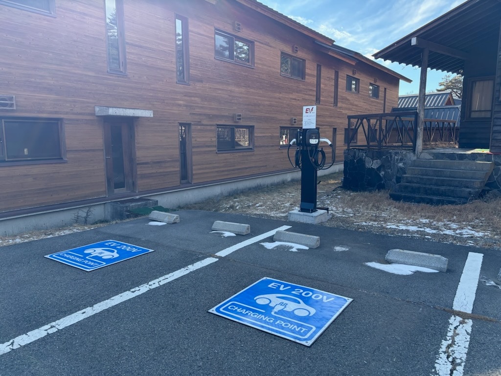 電動汽車充電器
