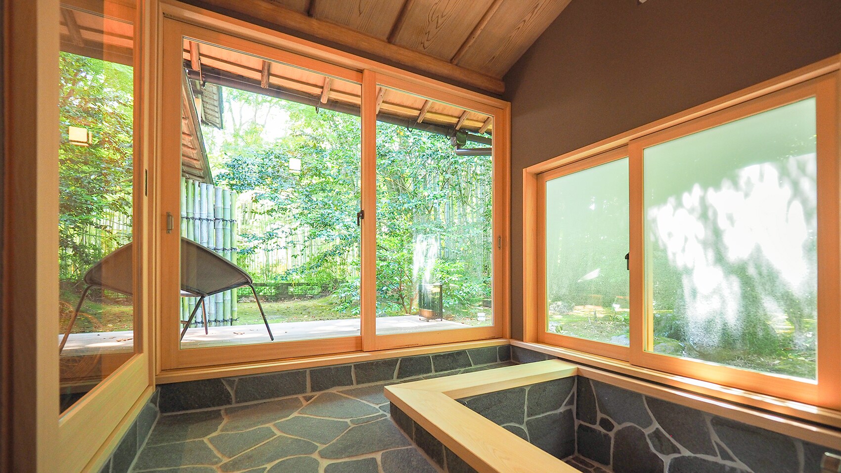 Registered Cultural Property: Yoshino Building Special Room "Tatsuta"