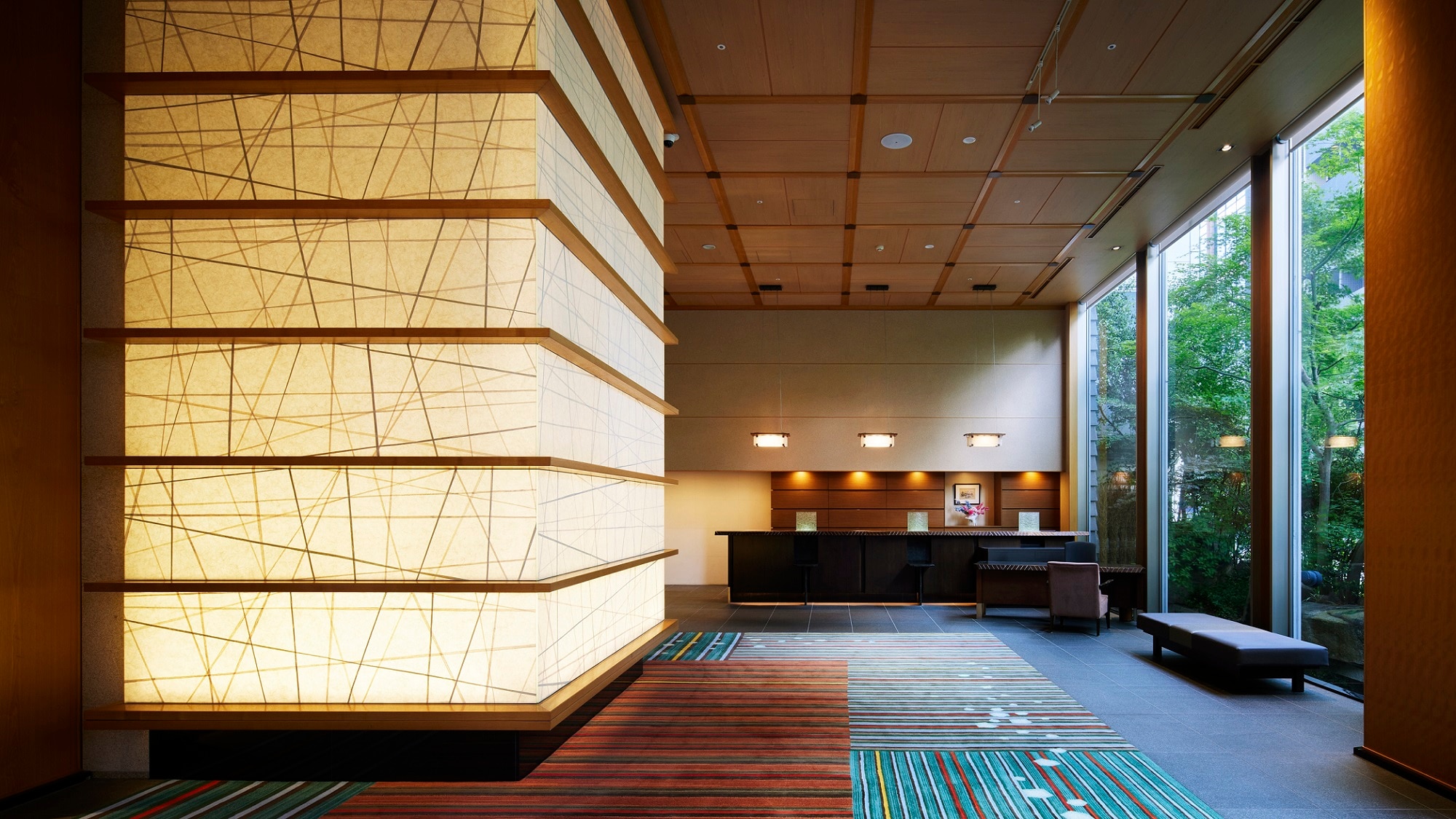 Lobby ②