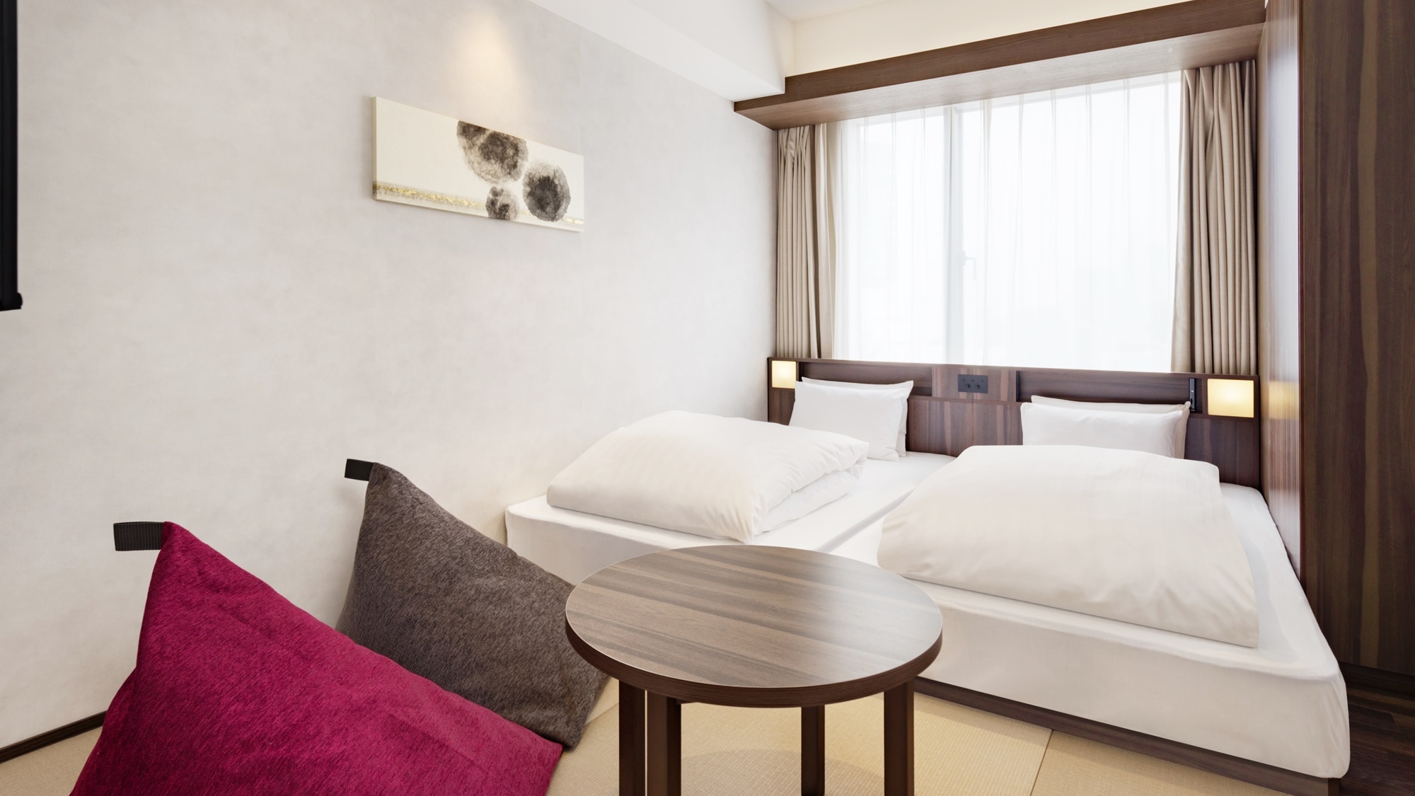 [Superior Twin Japanese-Western Room] ห้องพักสไตล์ญี่ปุ่นมีการออกแบบที่เรียบง่ายและมีโต๊ะกลม