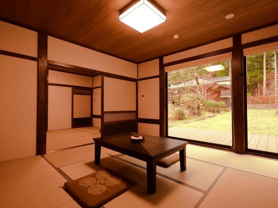 An example of the Maple Room