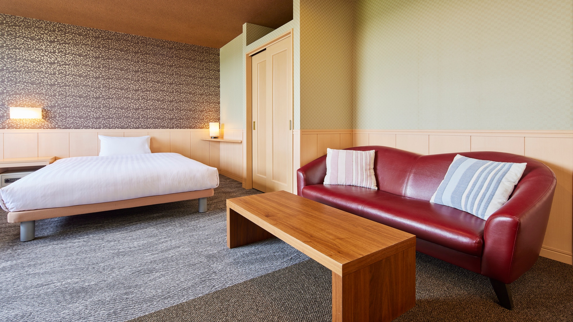 North Wing View Deluxe Twin Room with Bath