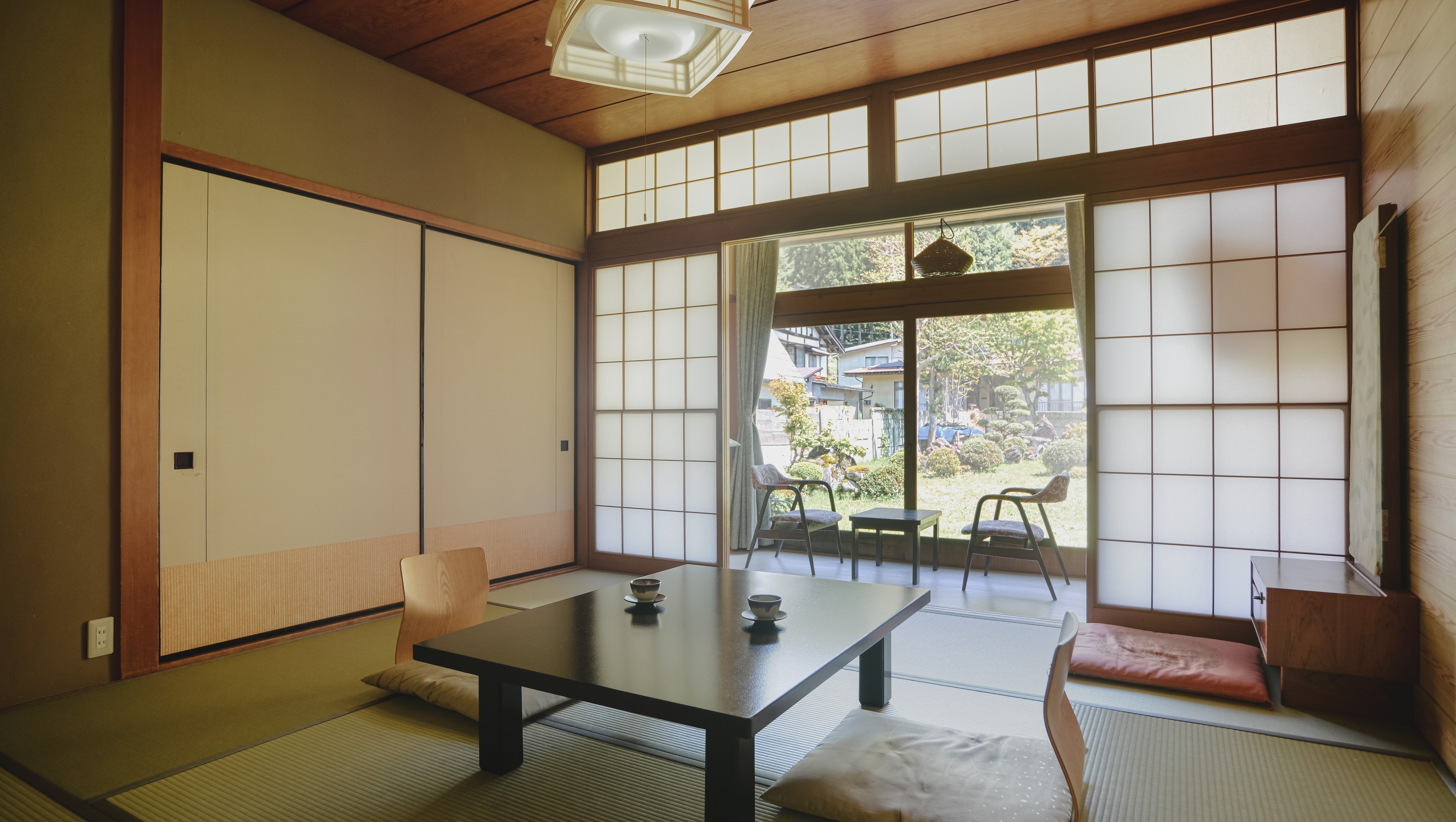 可携带宠物入住东苑别馆日式房间（8张榻榻米）