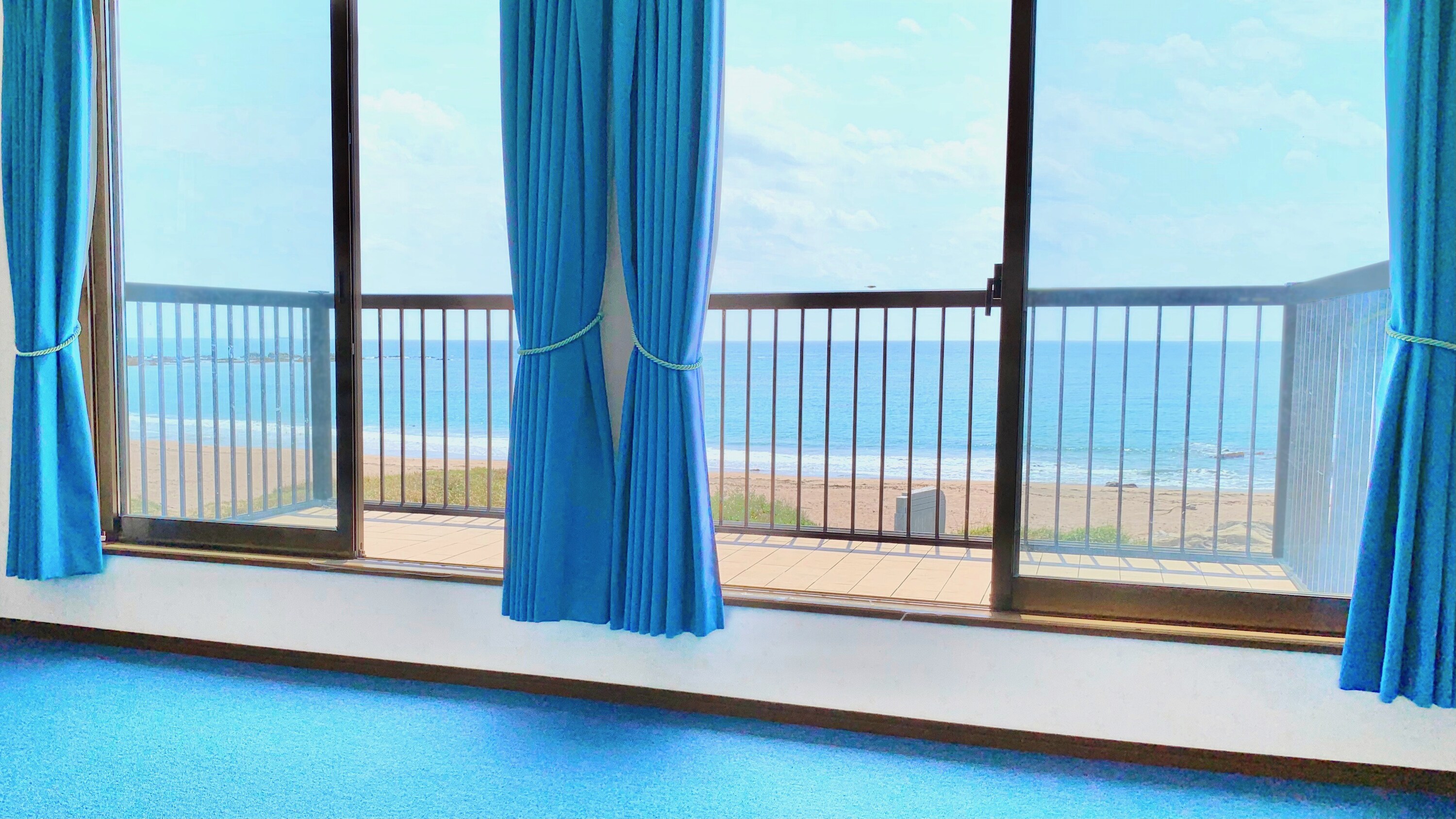 Ocean Blue Building (2nd floor guest room) <2 floors, 1 building reserved>