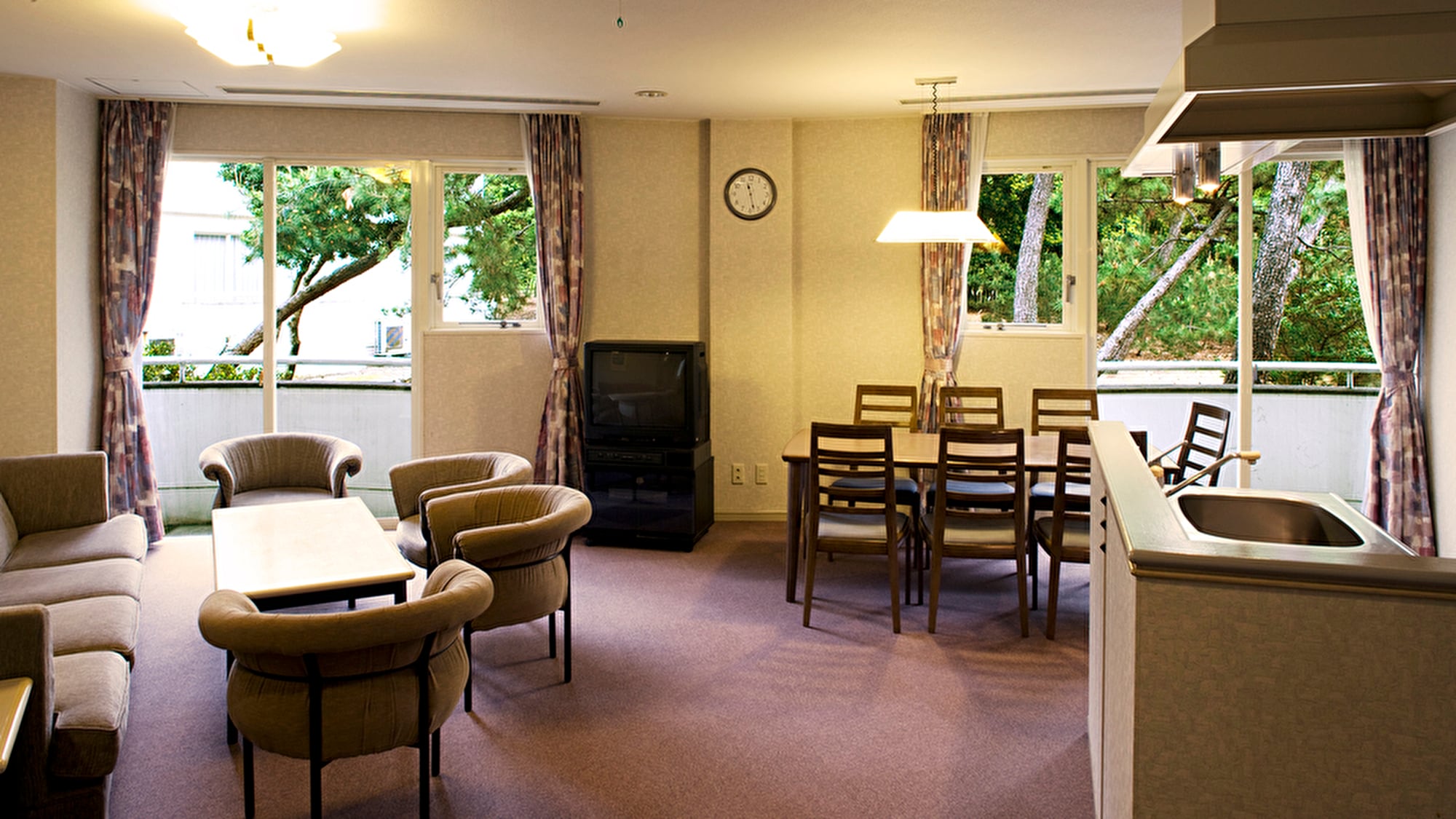 Cottage Himuka Group Type B (Guest room)