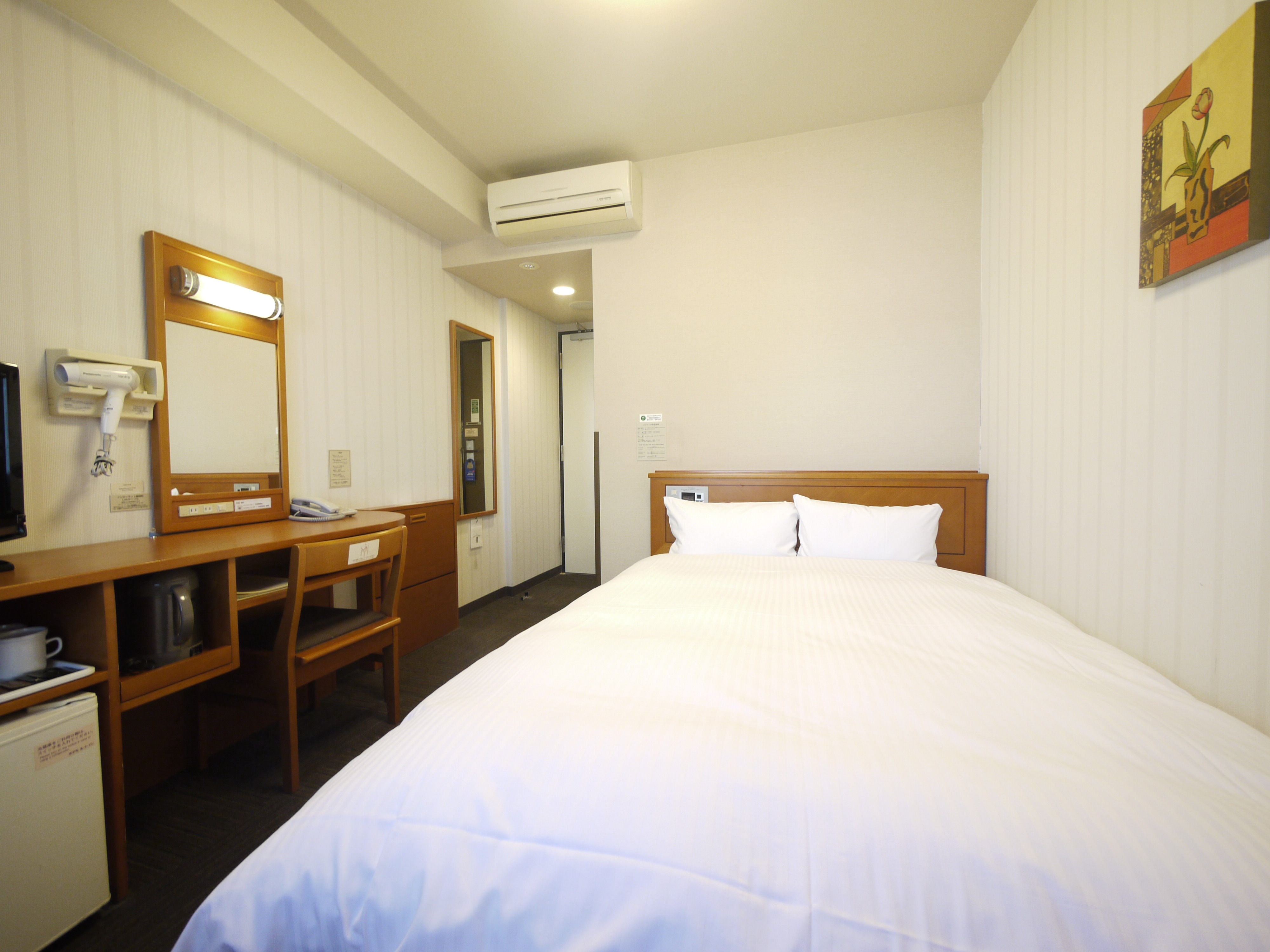◆Standard semi-double bed size: 140 x 196 cm ◆