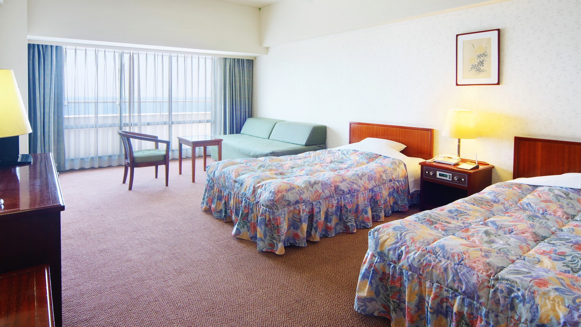 The Western-style room has 2 beds, and 3 or more people can use a sofa bed.