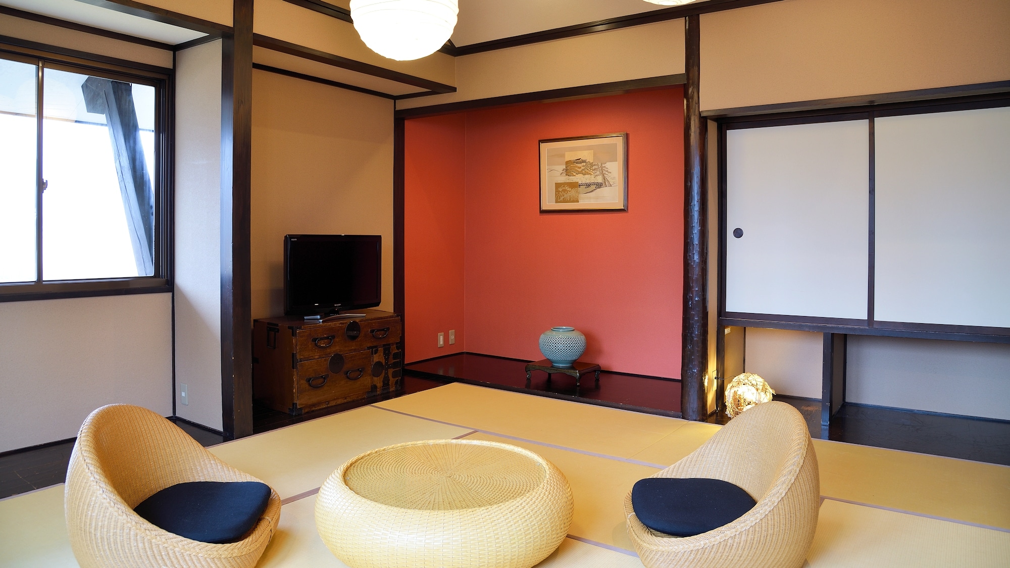 Main building [traditional Japanese-style room, 12 tatami mats] Myoko