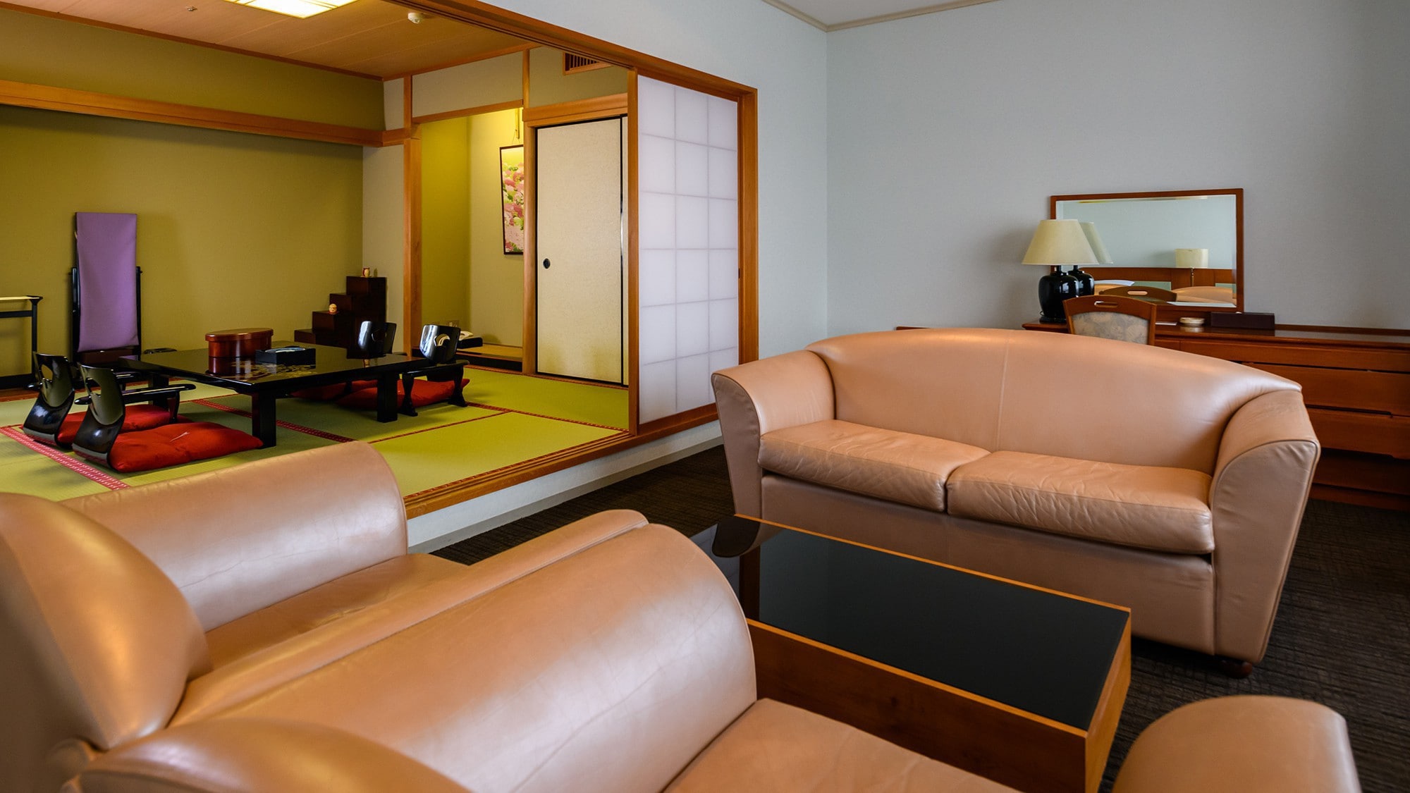 Suite Junior Klasik (gaya Jepang-Barat) (gambar)