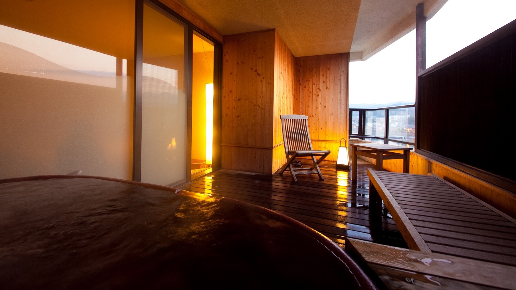 [絕妙的景色！ ] 帶露天浴池的日式房間 三隈川的絕佳位置 ★