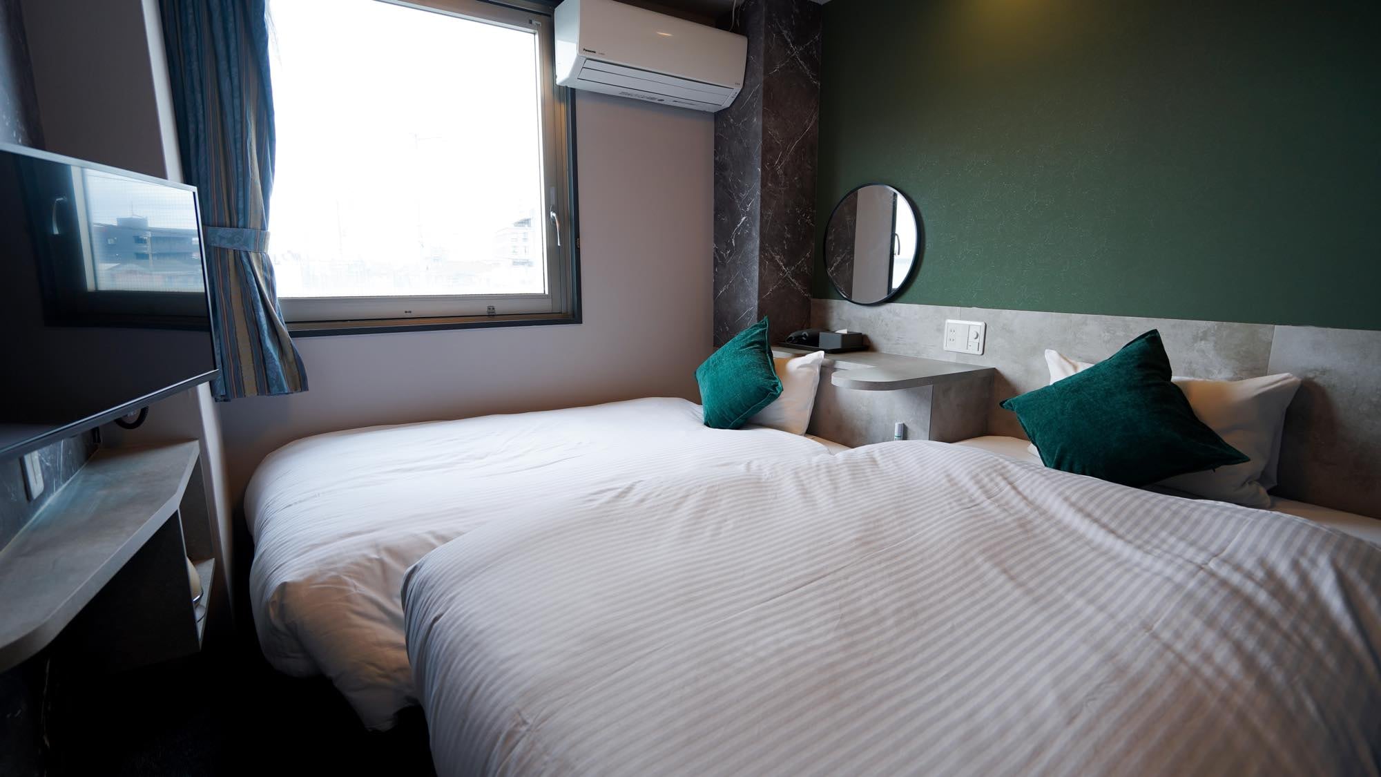 [Non-smoking] Twin room