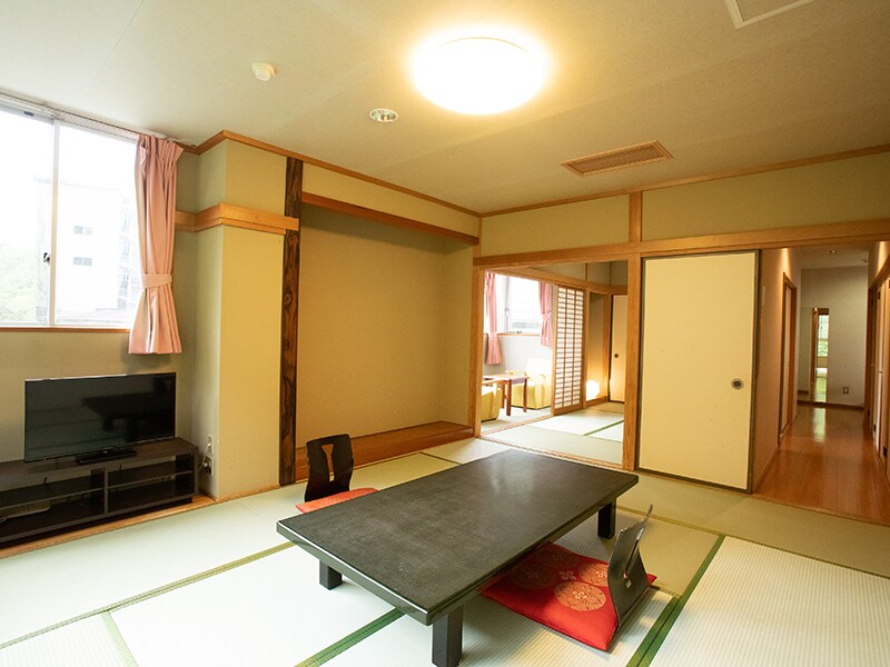 Main building Japanese-style corner room