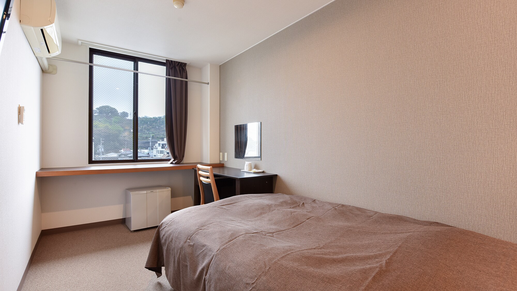 *<ปรับปรุงใหม่<[ตัวอย่างห้องเดี่ยว] เหมาะสำหรับการเดินทางเพื่อธุรกิจหรือเดินทางคนเดียว