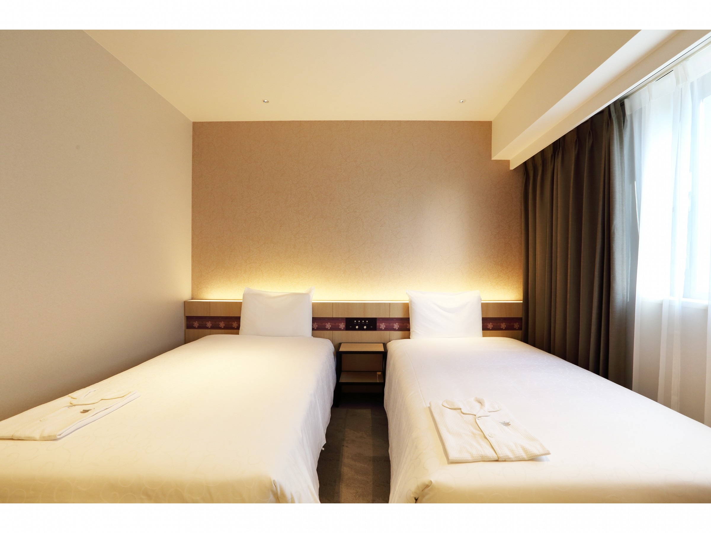 Superior twin room