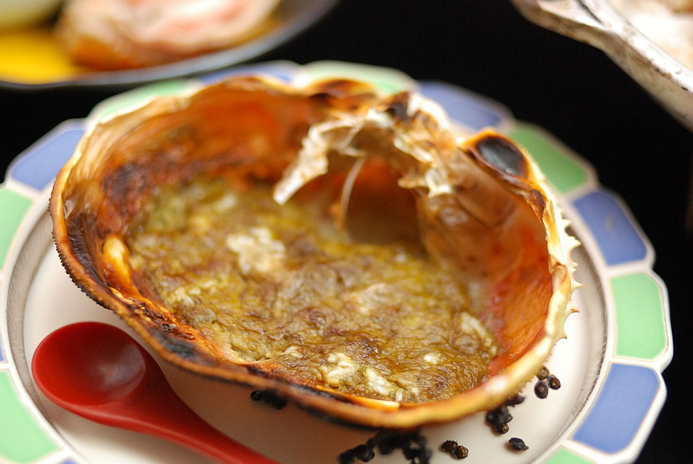 Hamasaka crab (grilled in crab shell with crab paste)
