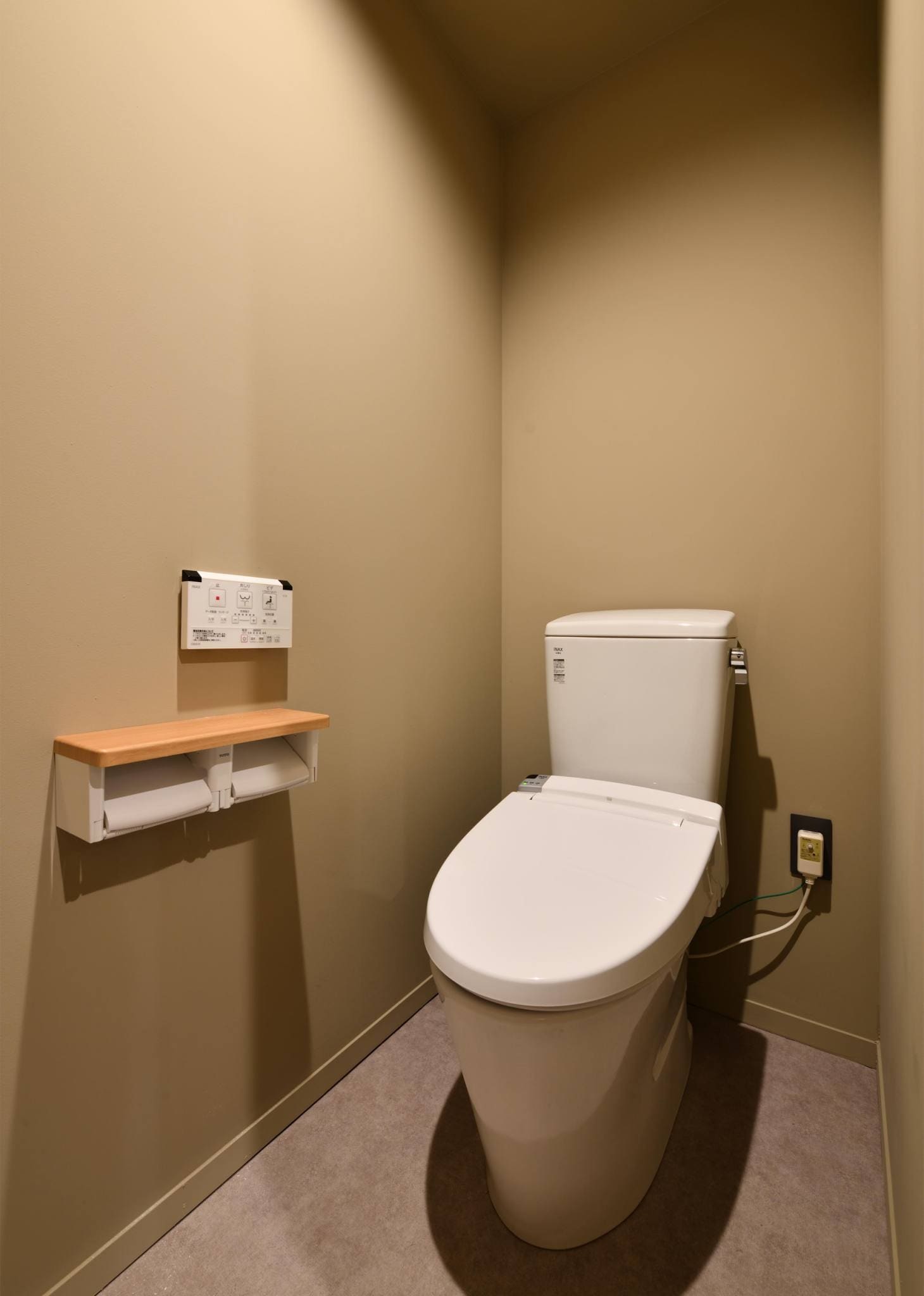 toilet