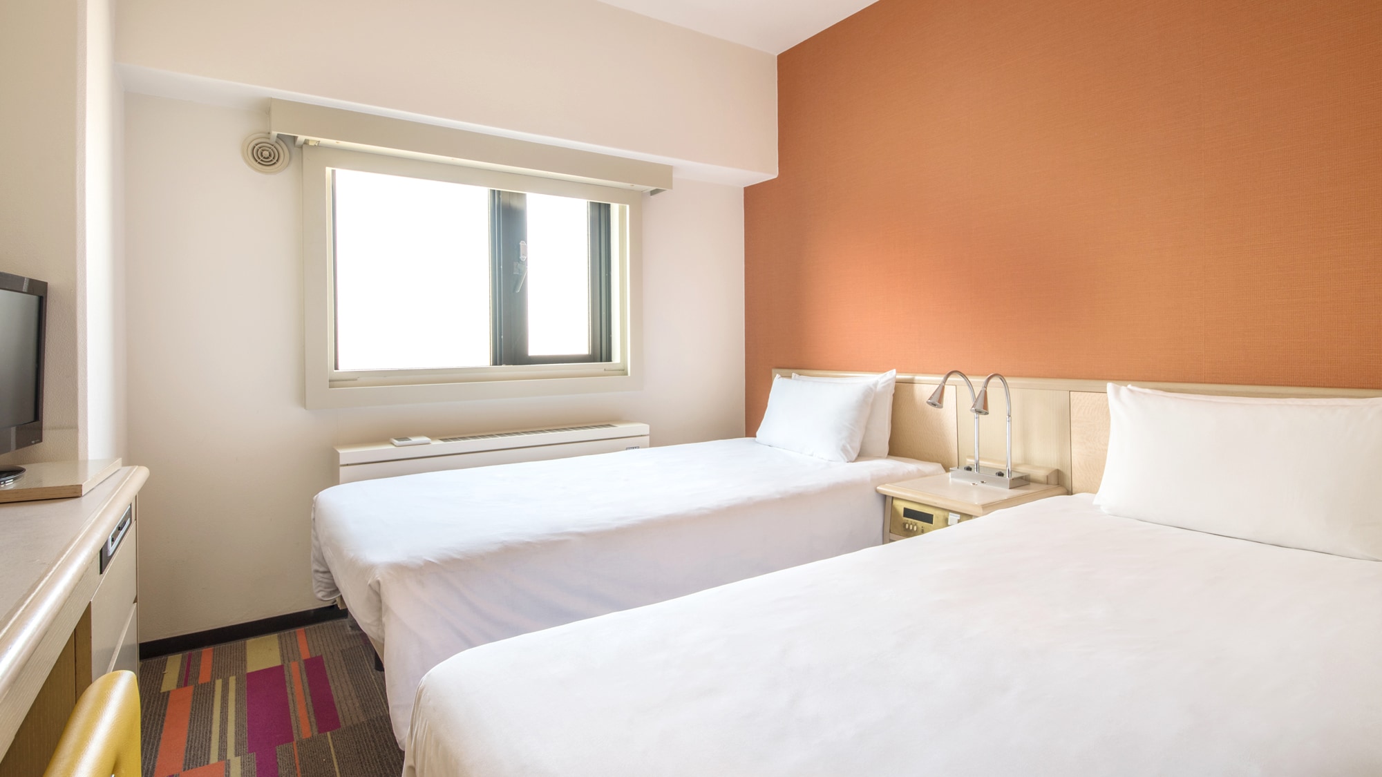 <Guest Room> ◆Twin◆ 13㎡【Bed 97cm x 195cm】