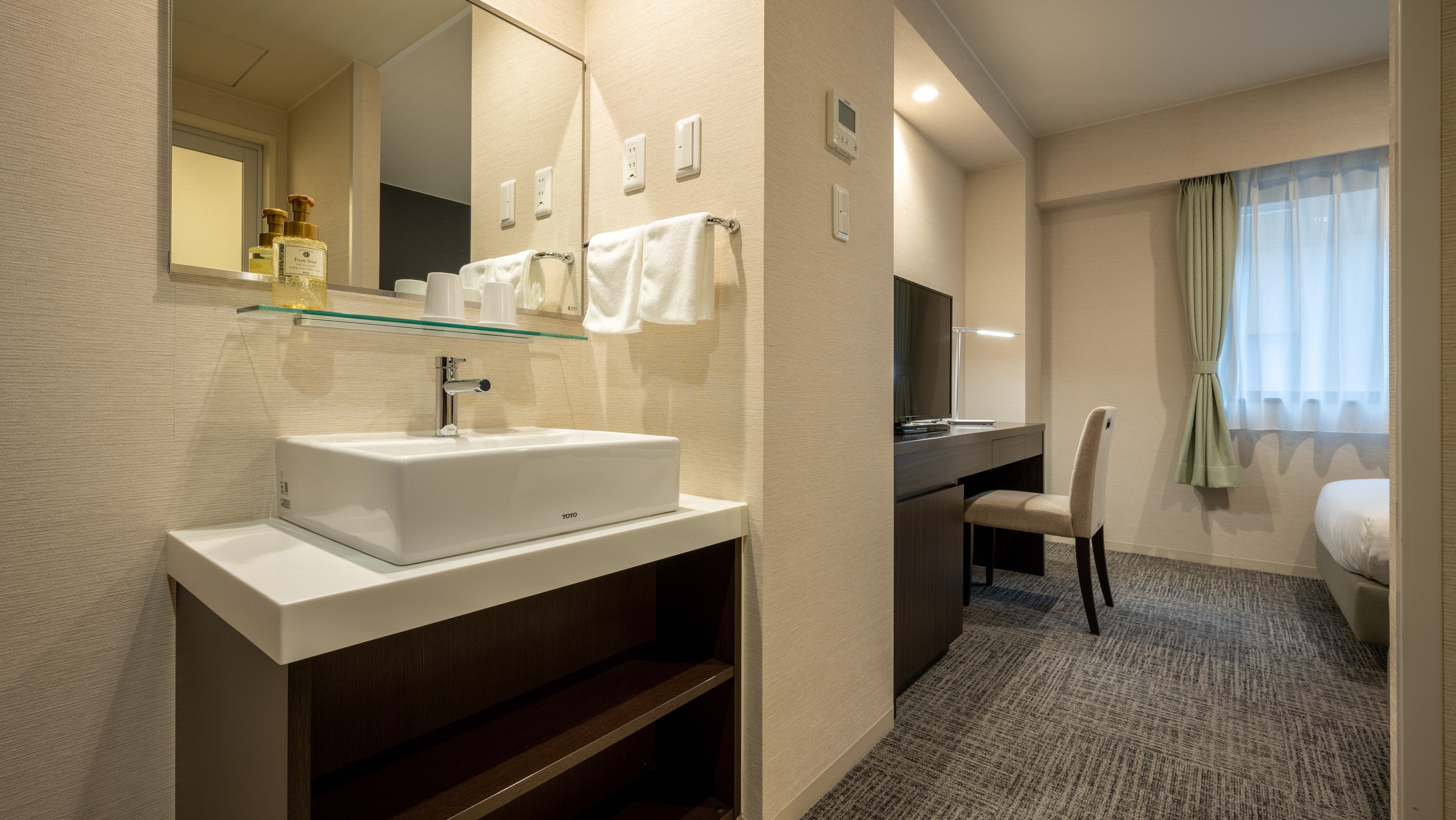 Annex *Washbasin