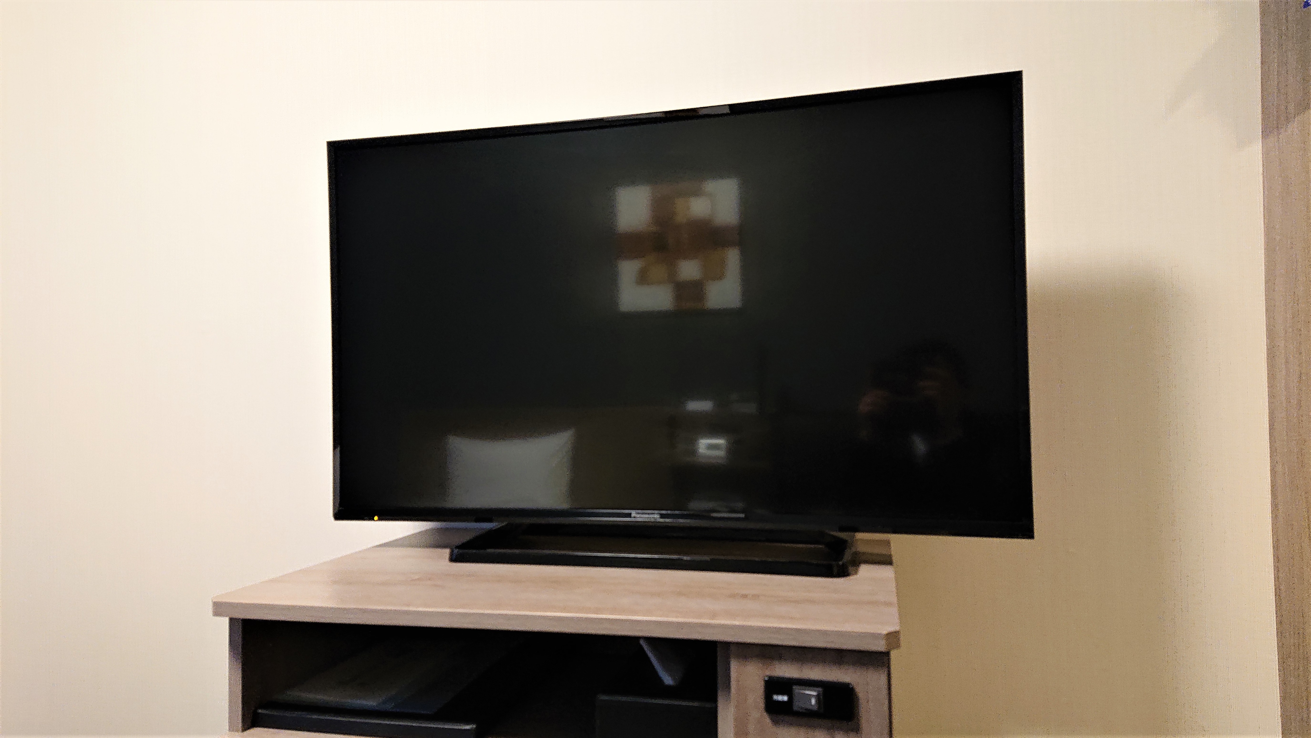 Guest room LCD TV 40 inches