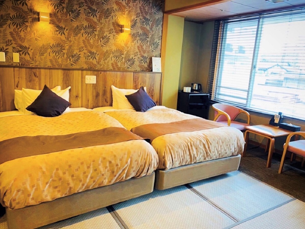 [Japanese modern Jr suite] 40 square meters + private terrace 6 square meters, cypress open-air bath