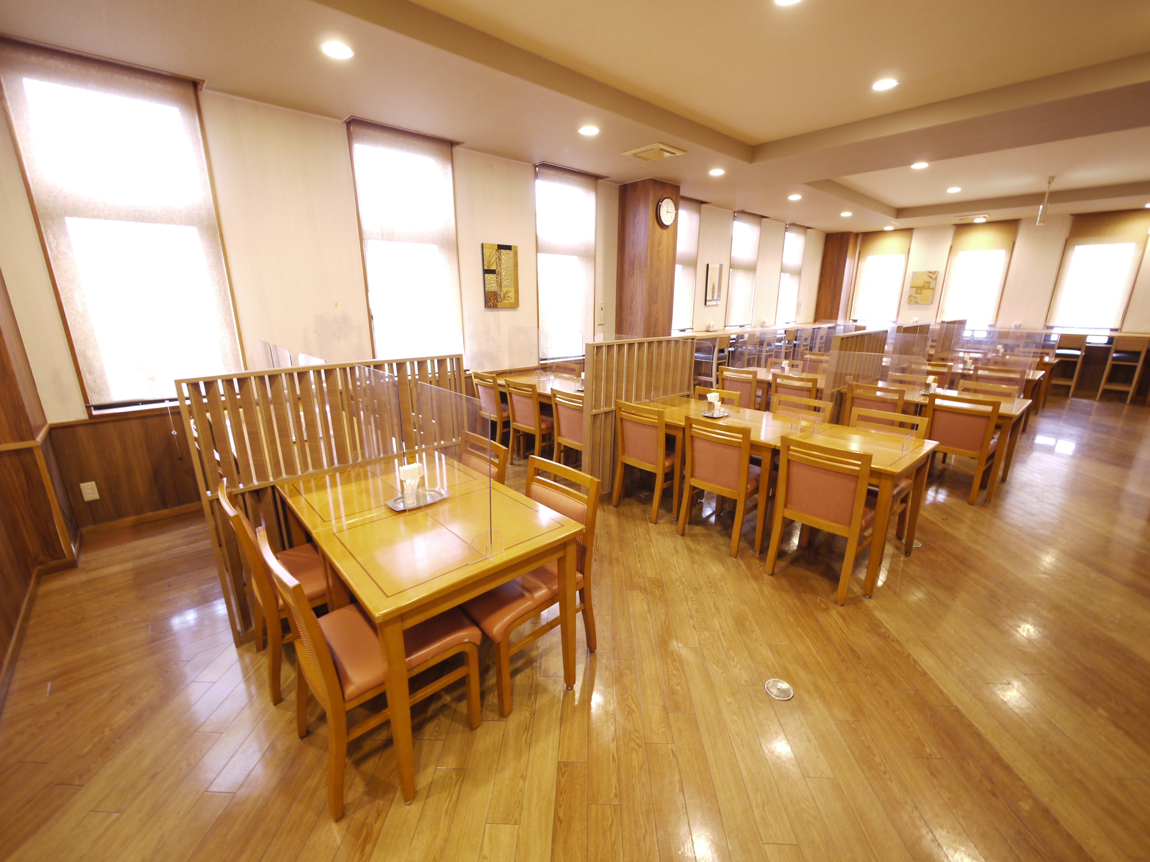 Restaurant "Hanajaya"