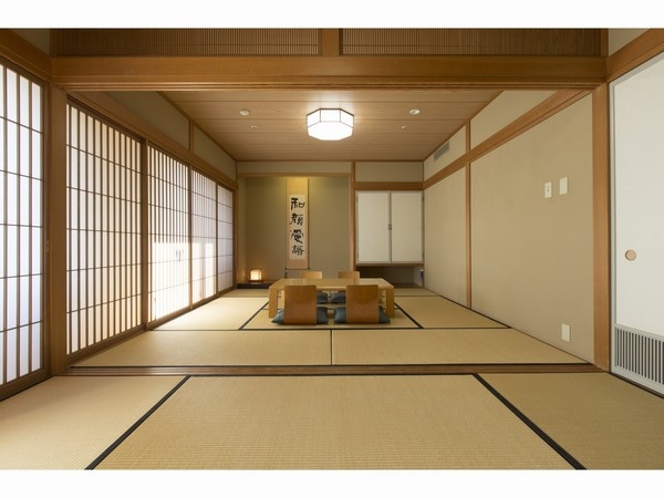 Japanese-style room