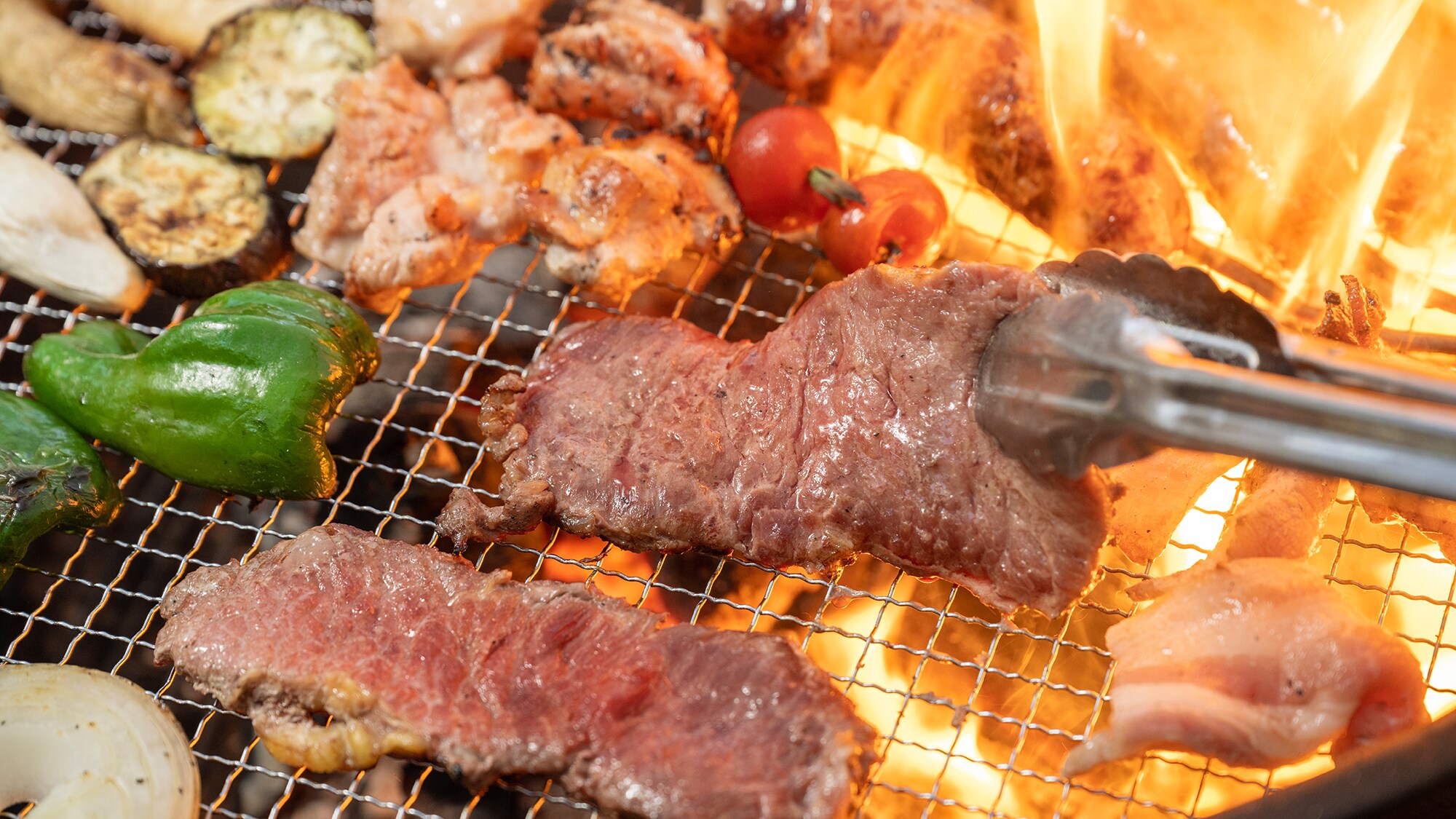 [Dinner: BBQ] Enjoy the camping atmosphere with a rice cooking experience!