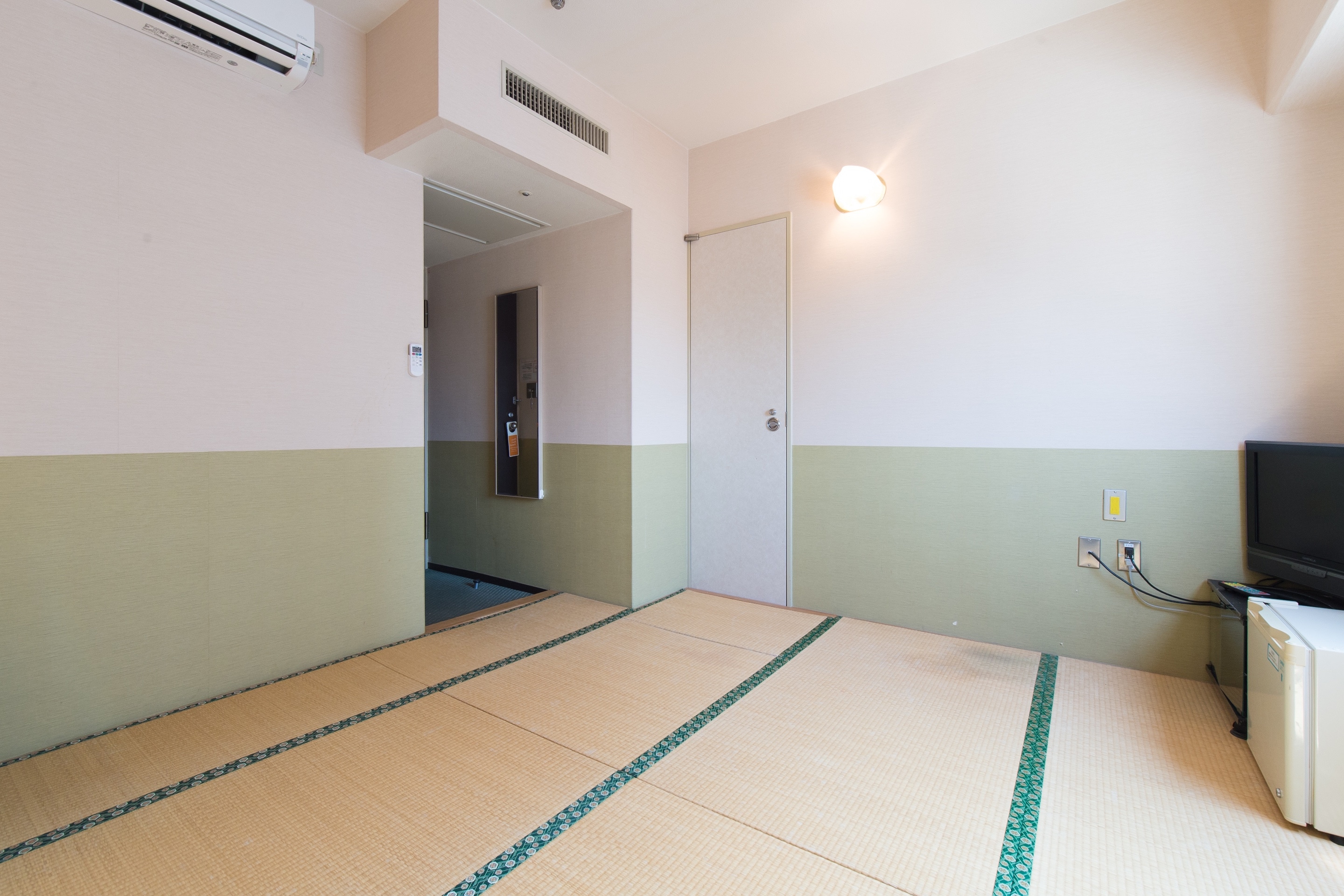Kamar bergaya Jepang untuk 1 hingga 3 orang