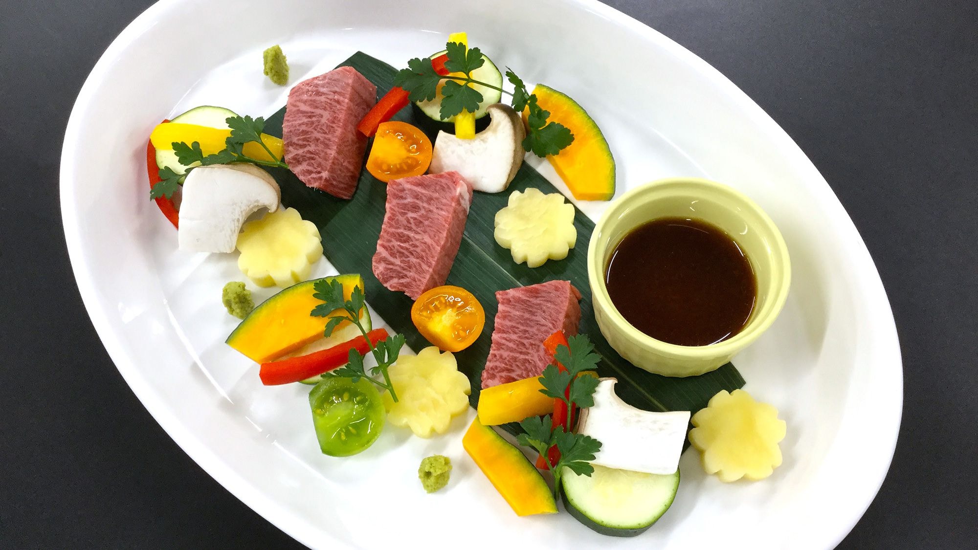 ◆ [March to May: Asuka] Domestic roast beef