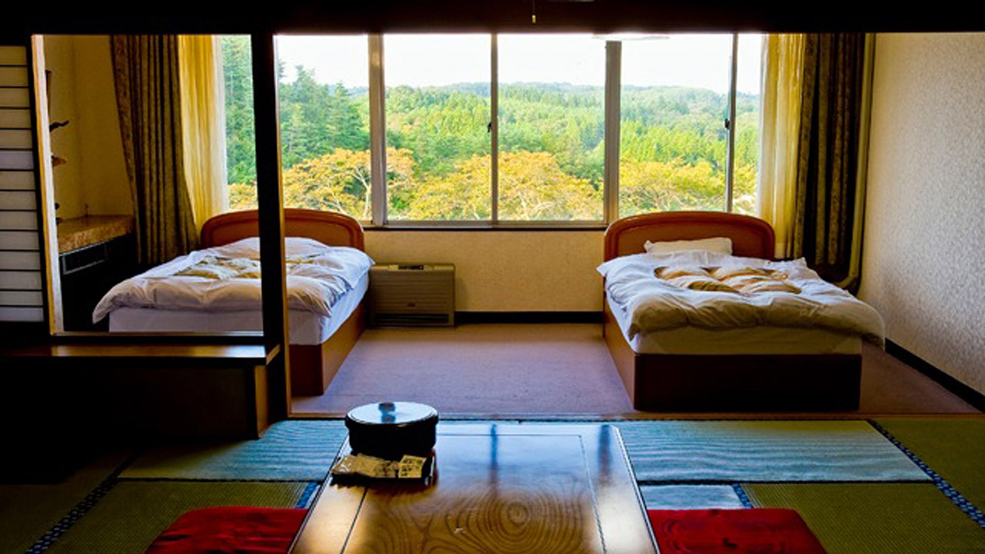 【本館：20疊日式西式房間範例】在四季的風景中放鬆身心。