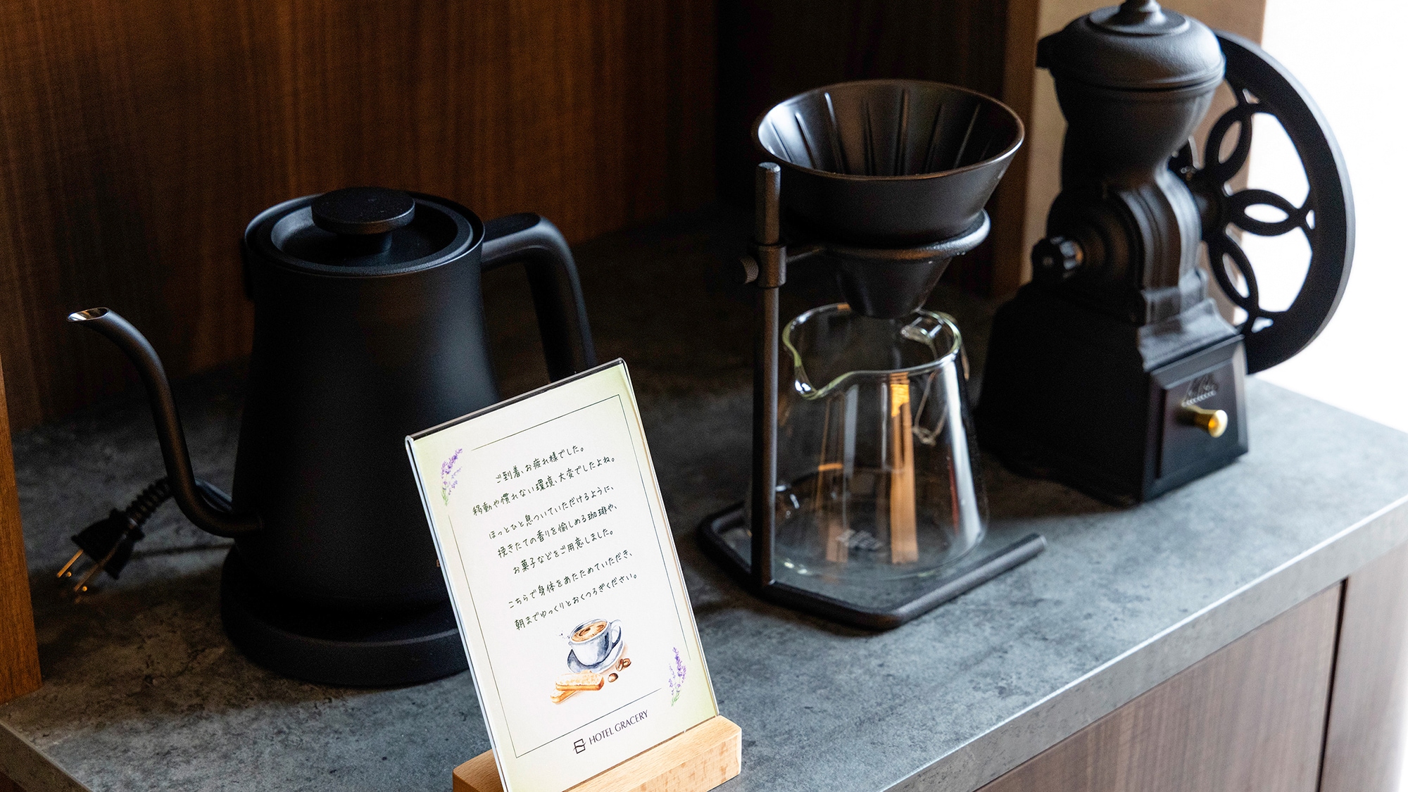 <預計2026年翻新> [高層行政樓層] 豪華雙床房 / 享受專屬禮遇，放鬆身心