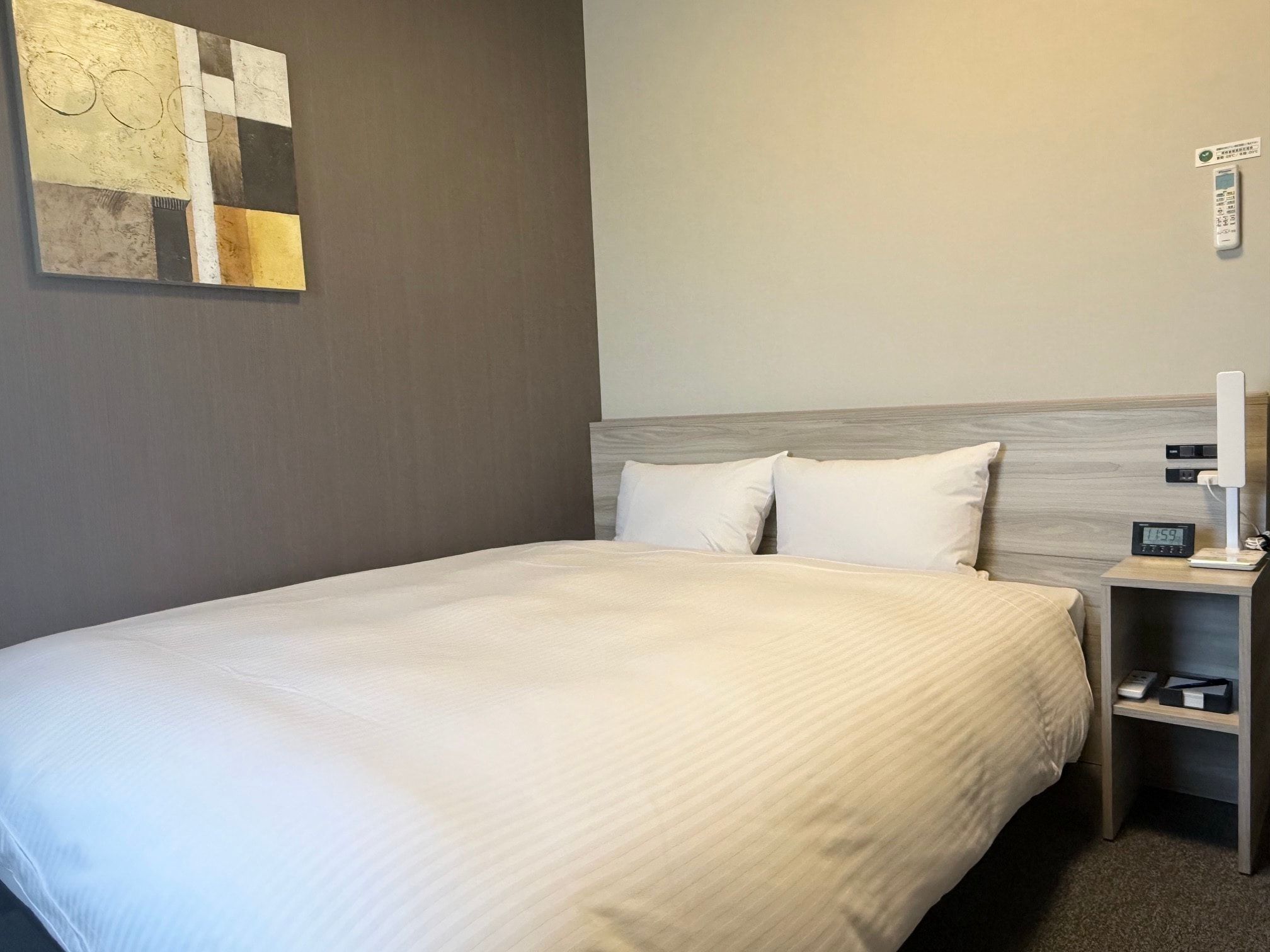 An example of a standard double room